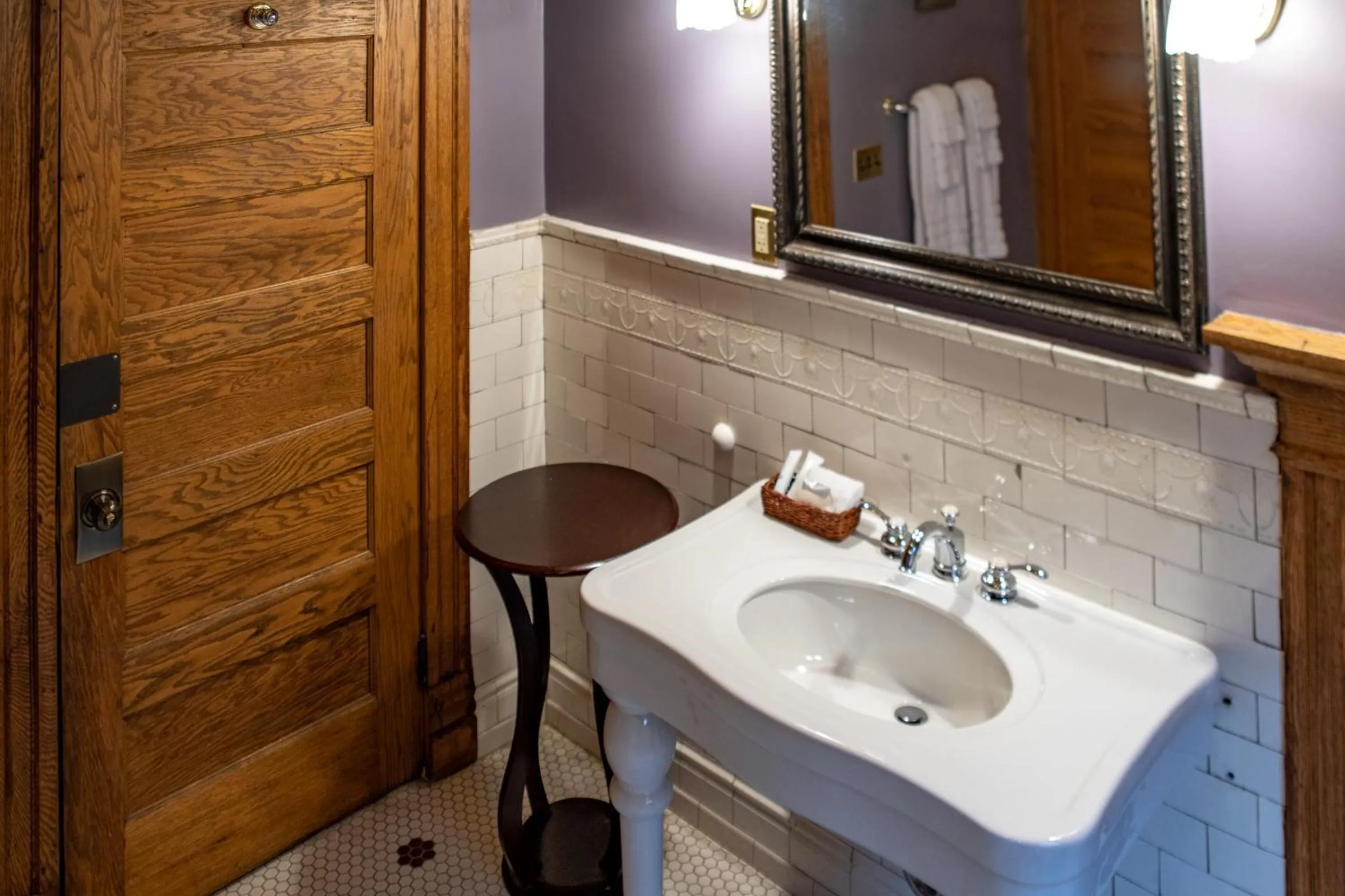 Elk River Hotel & Cafe