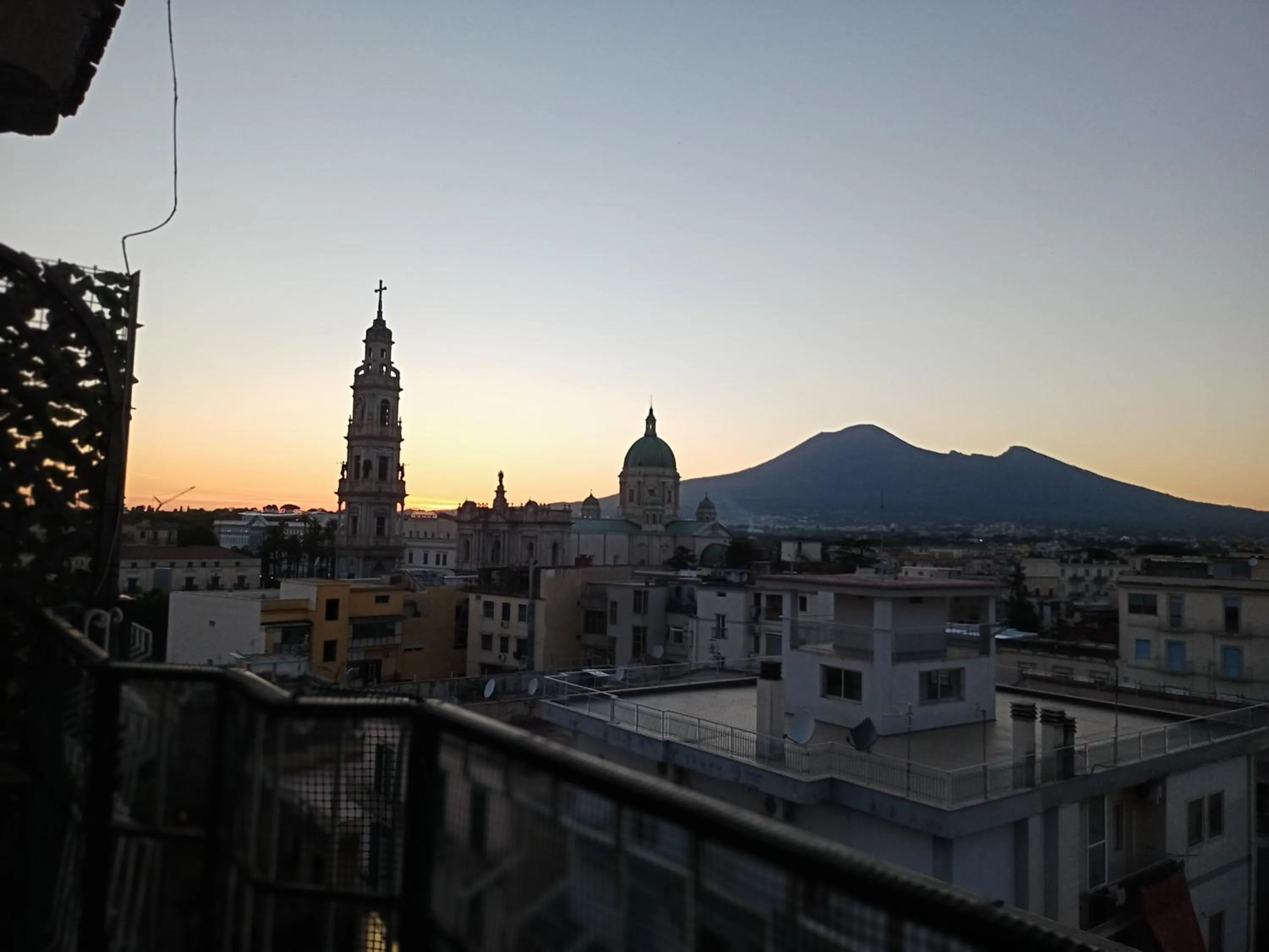 Deluxe Room in AJ Suite and Breakfast