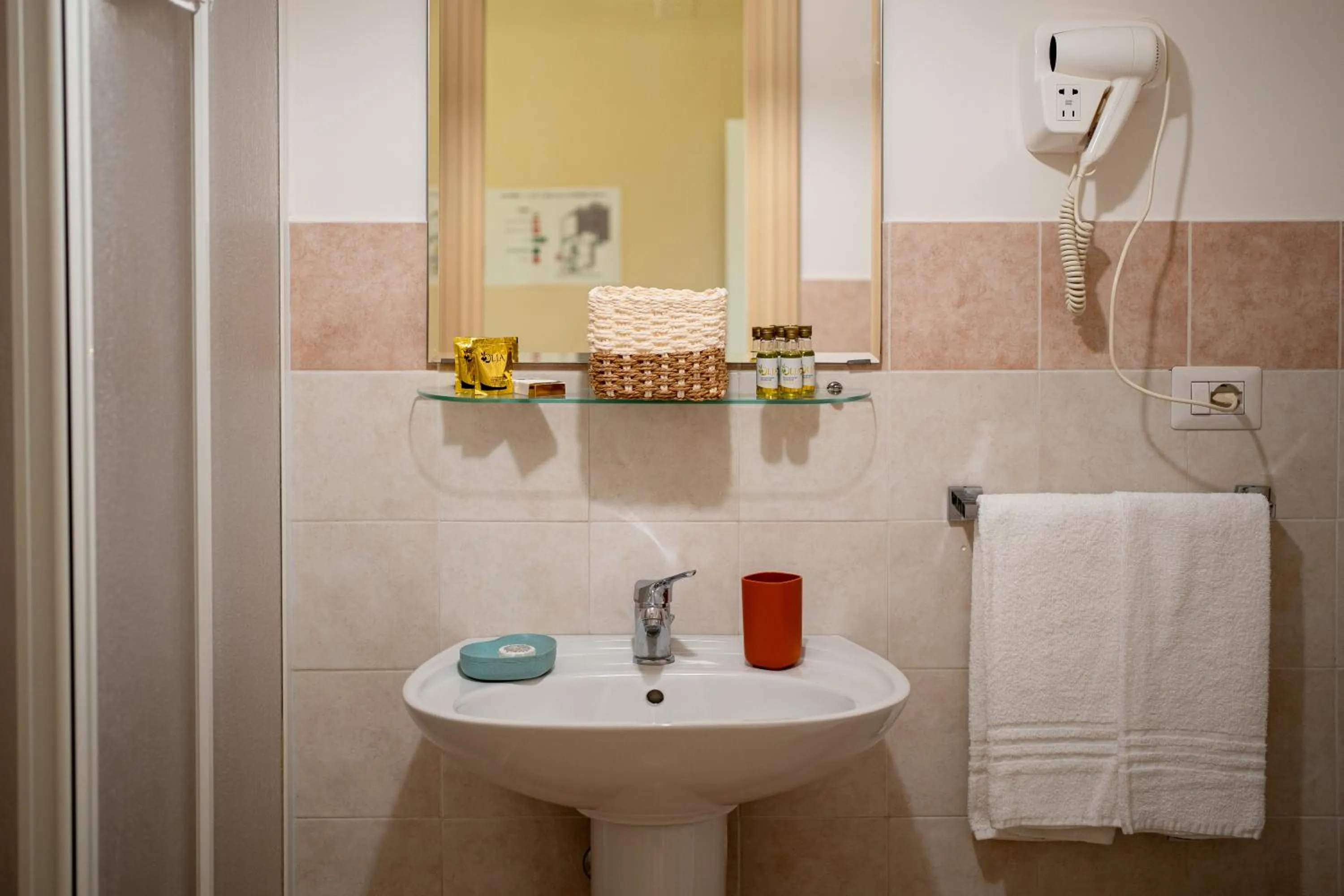 AJ Suite and Breakfast