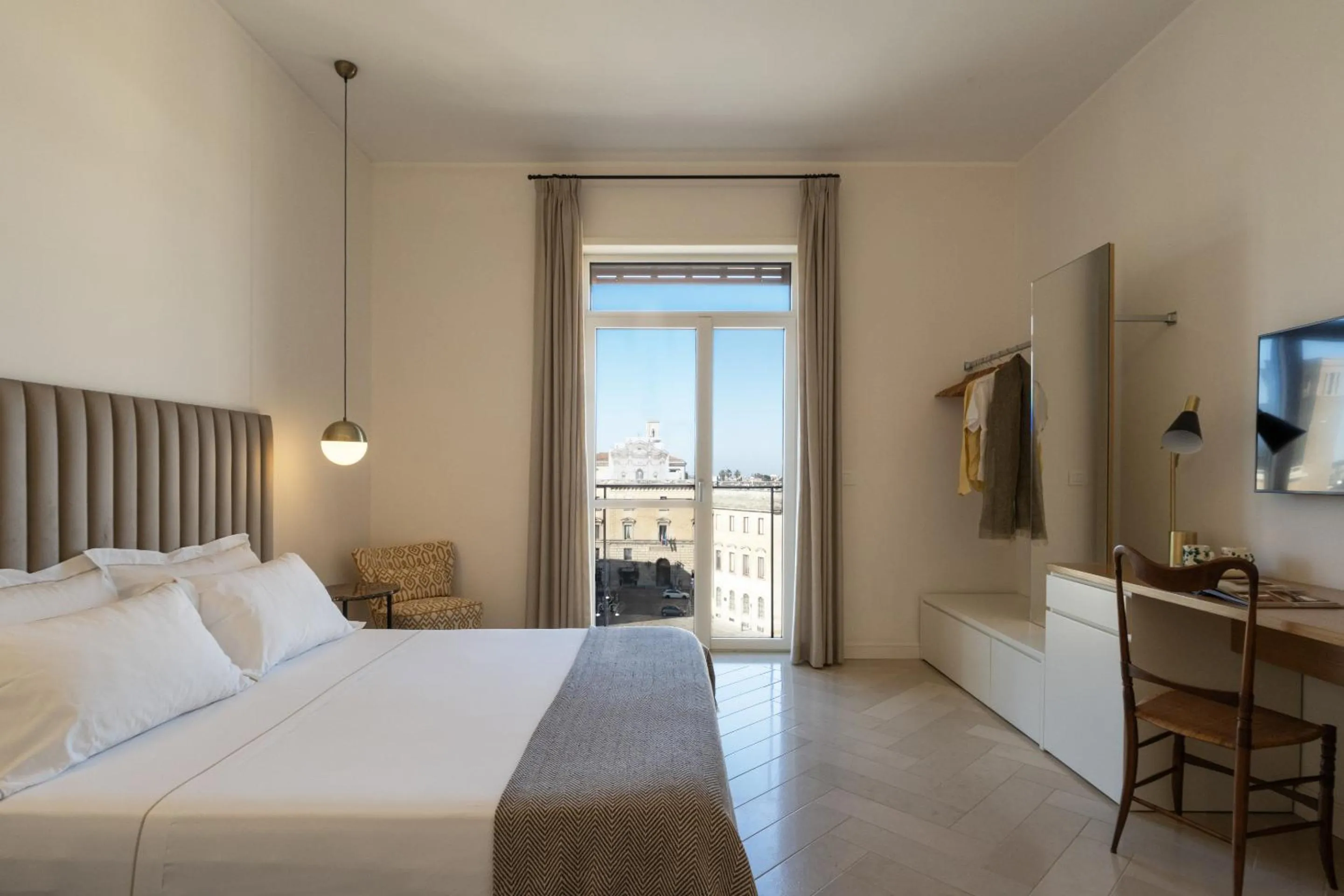 Bedroom, Bed in Abalto Suites & Rooms