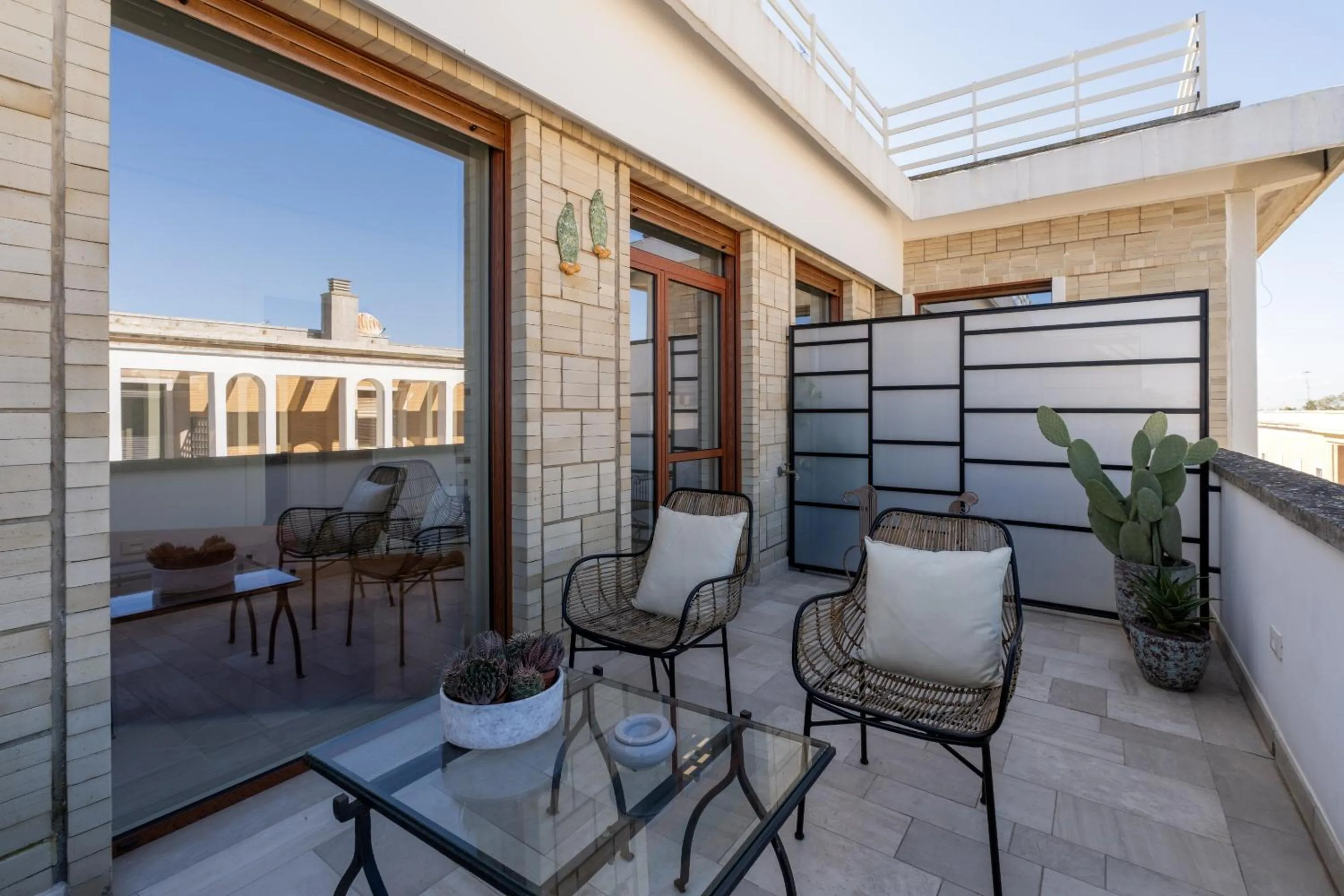 Patio in Abalto Suites & Rooms