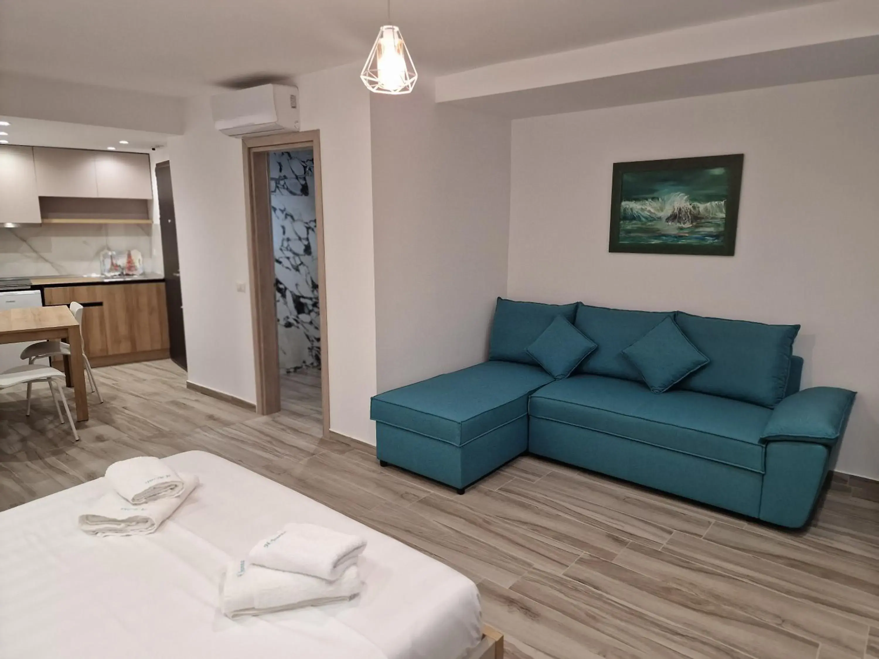 Living room in Joanna Suites Living room in Joanna Suites