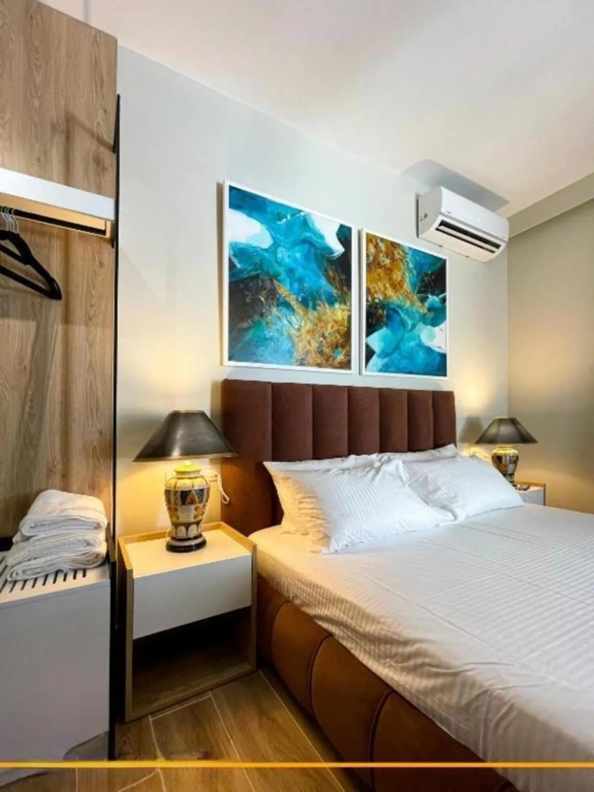 Bed in Joanna Suites