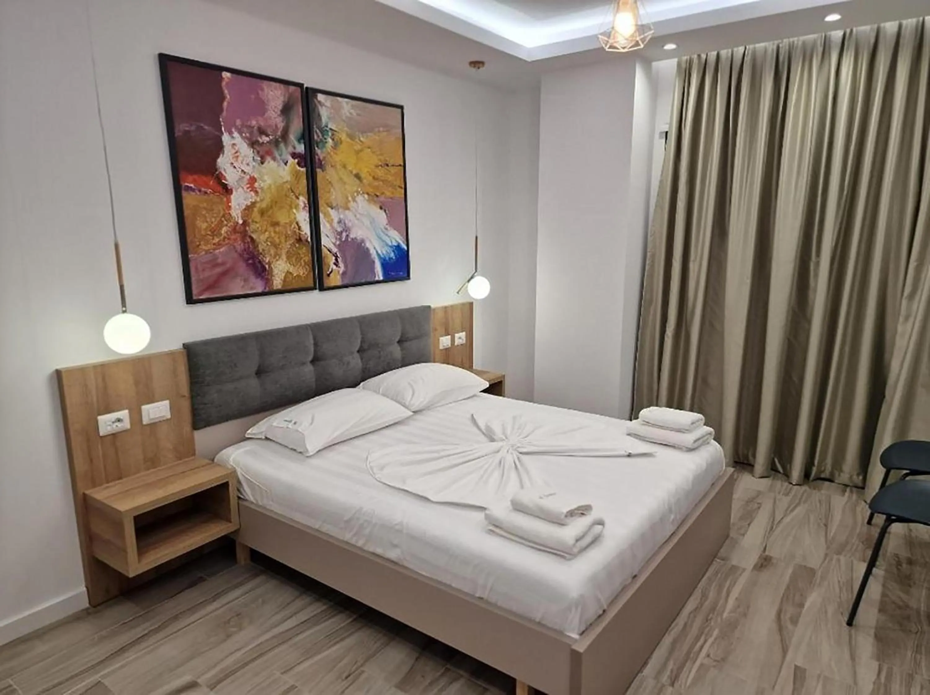 Bed in Joanna Suites