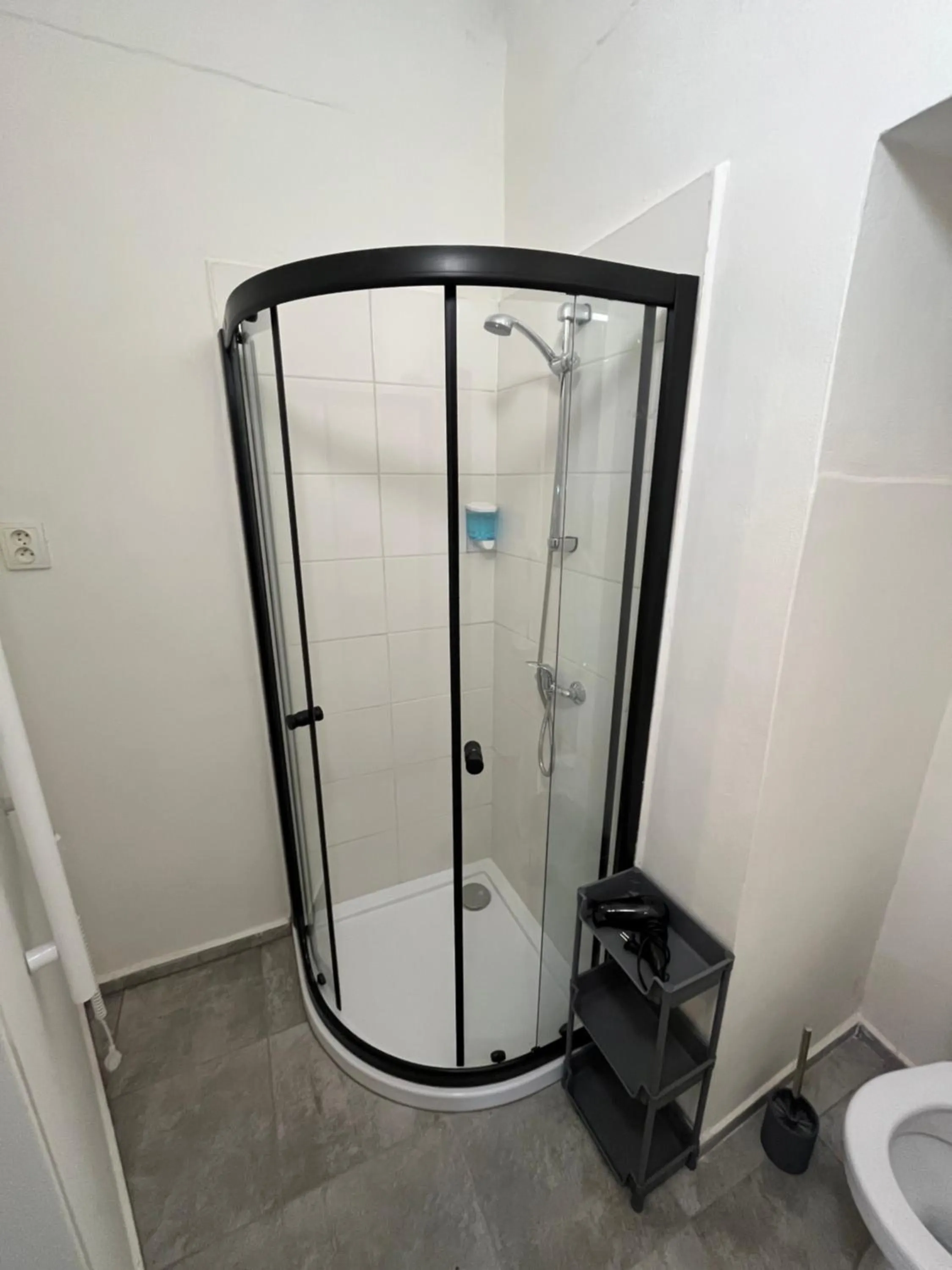 Shower in H@M Penzion