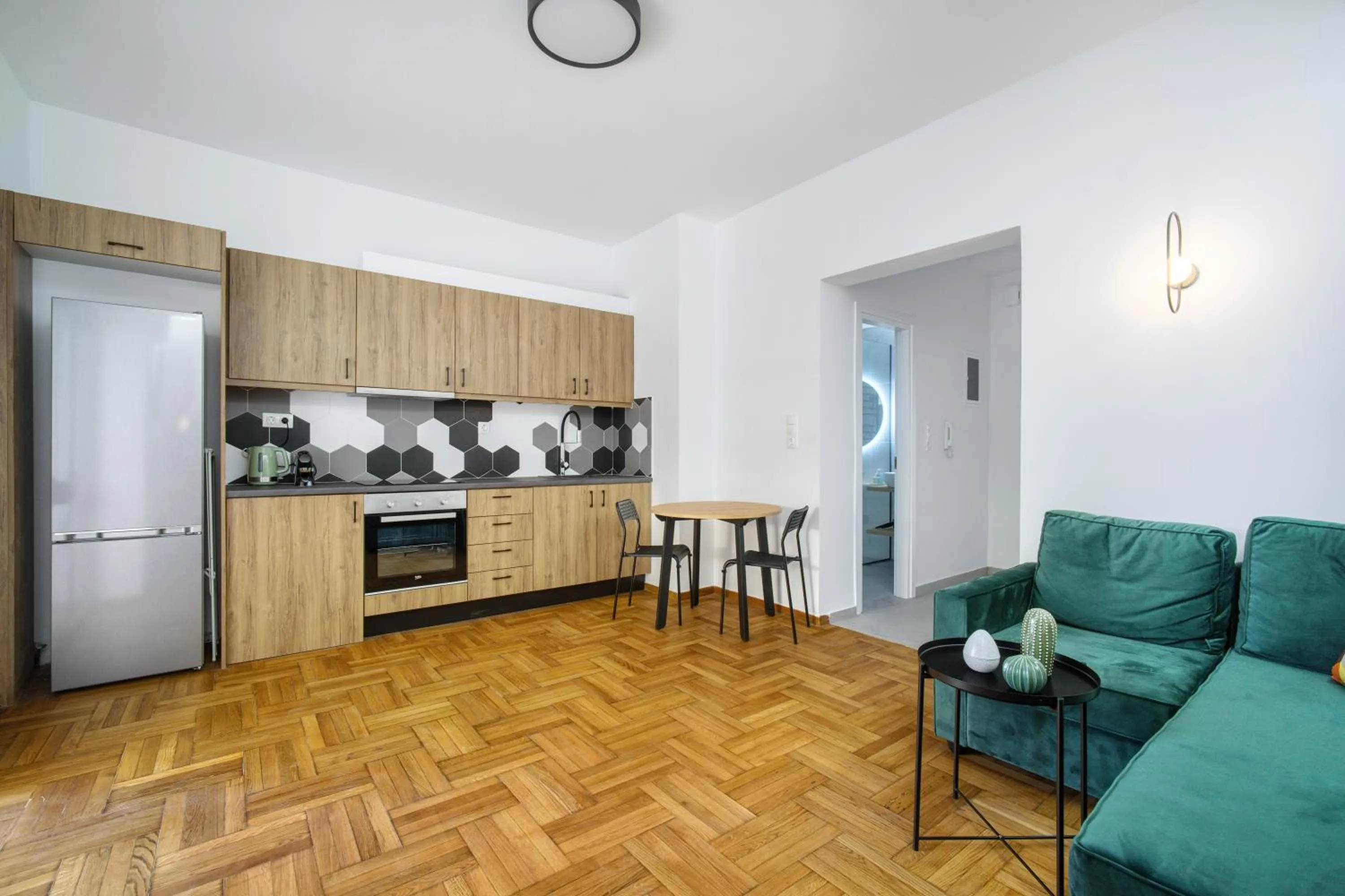 Two-Bedroom Apartment in Majestic Flat with Huge Terrace in the City Center