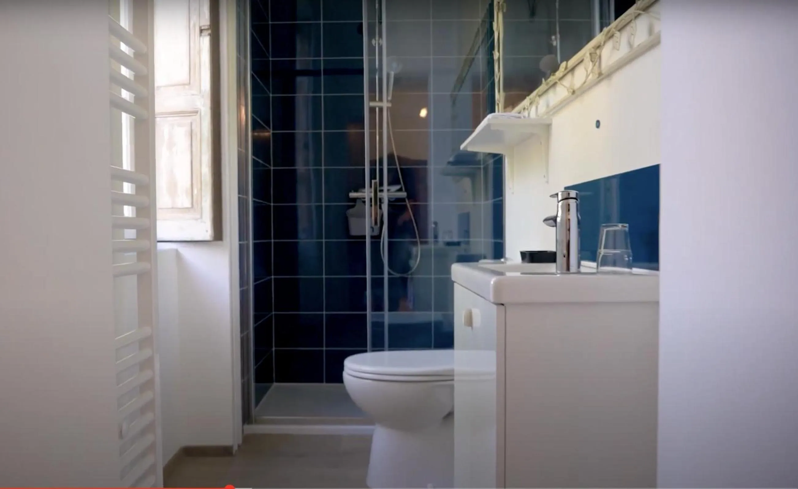 Bathroom in La Houache Chambres d'Hôtes