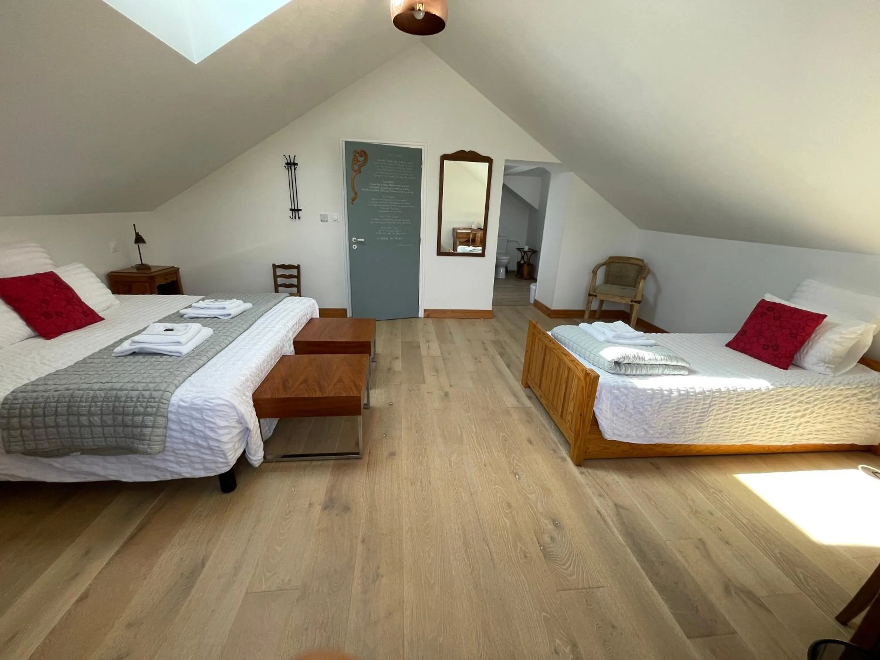 Bedroom, Bed in La Houache Chambres d'Hôtes