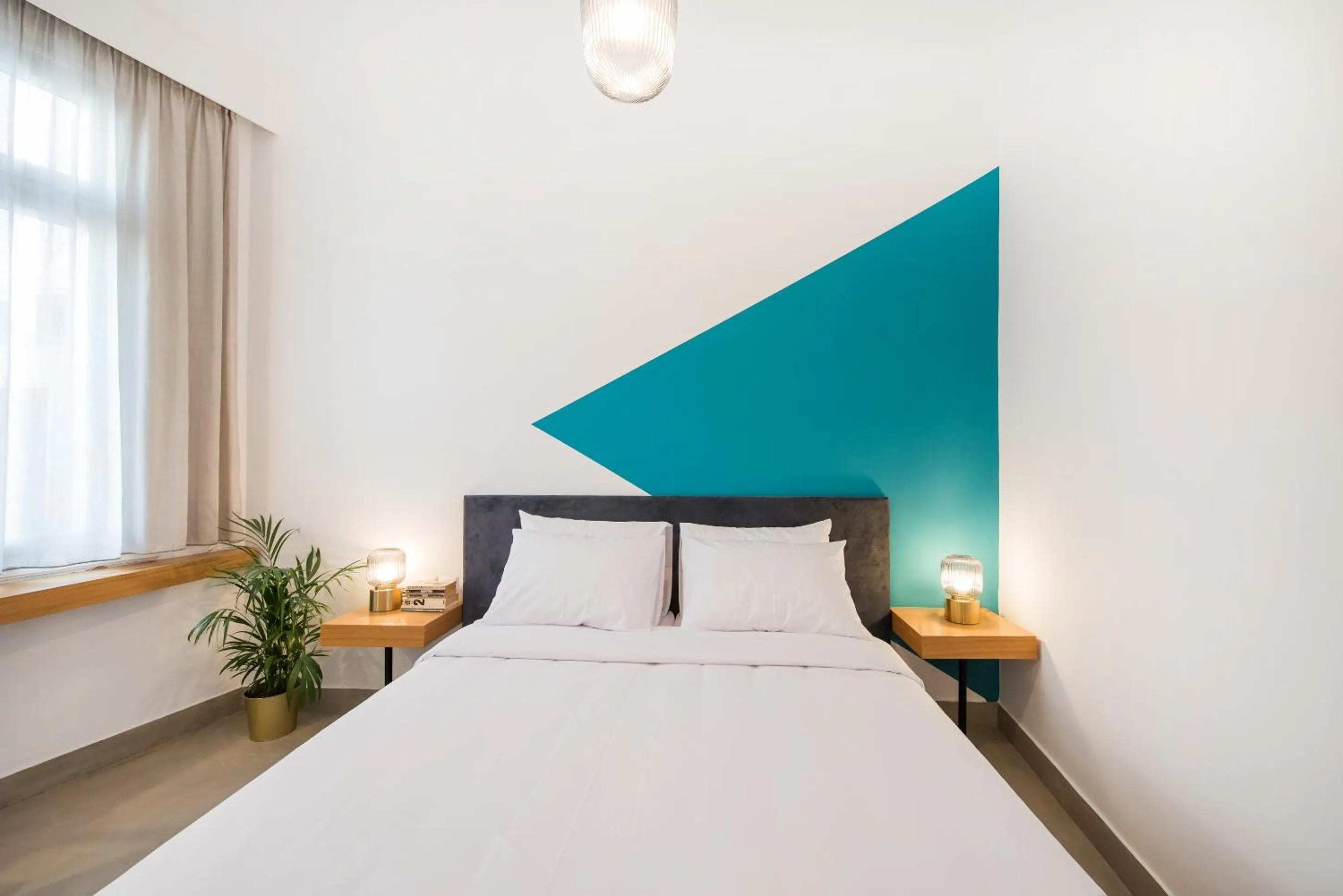 Bed in MONK Monastiraki Suites