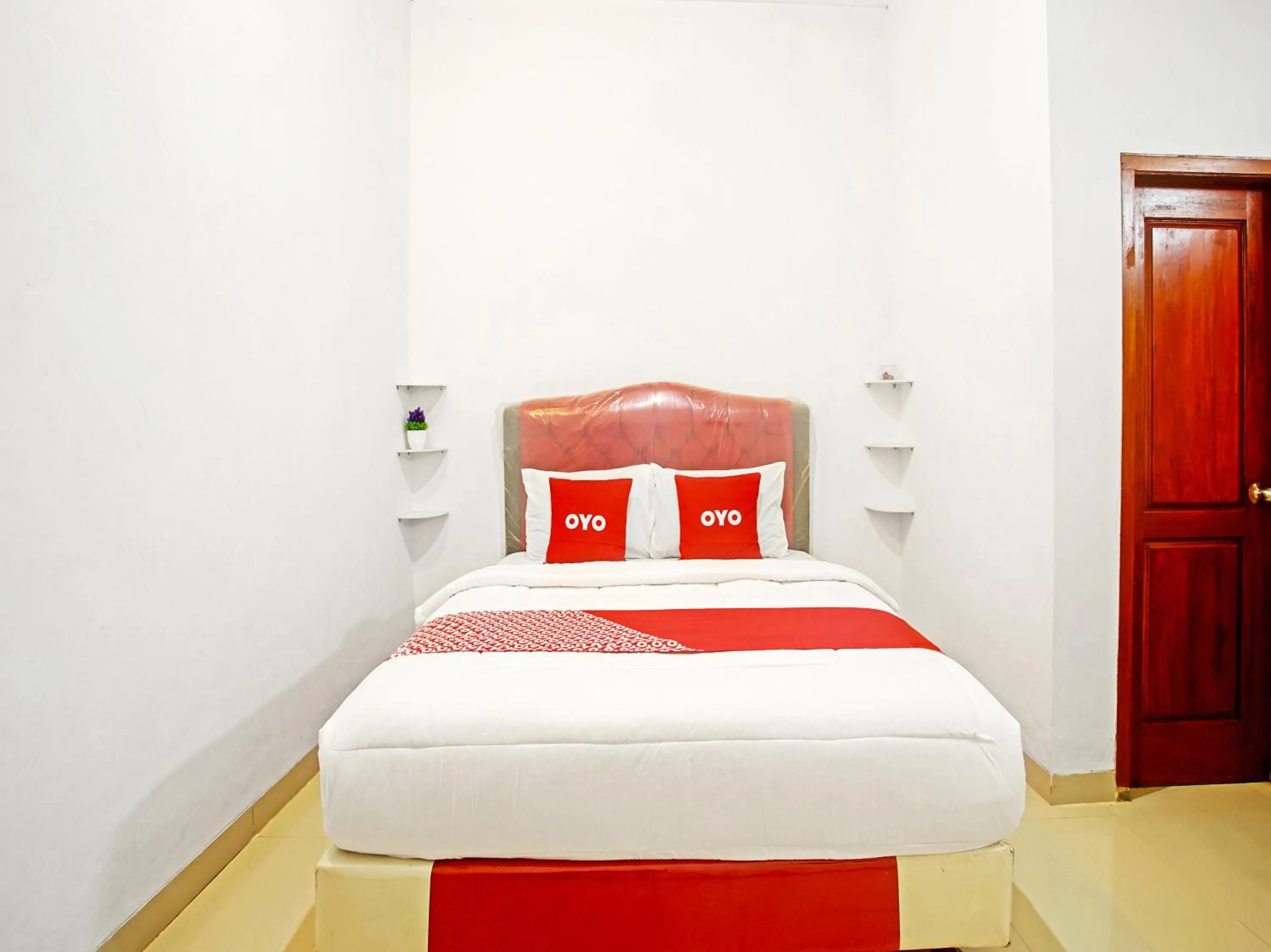 Bedroom, Bed in OYO Life 90587 Domen Homestay Syariah