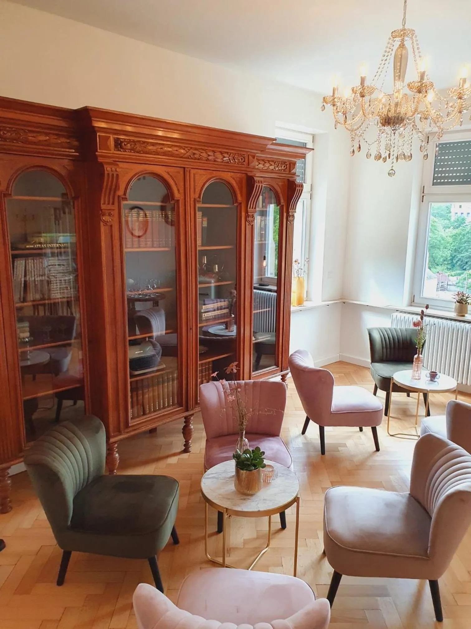 Communal lounge/ TV room in Boutique Hotel Villa Horbach
