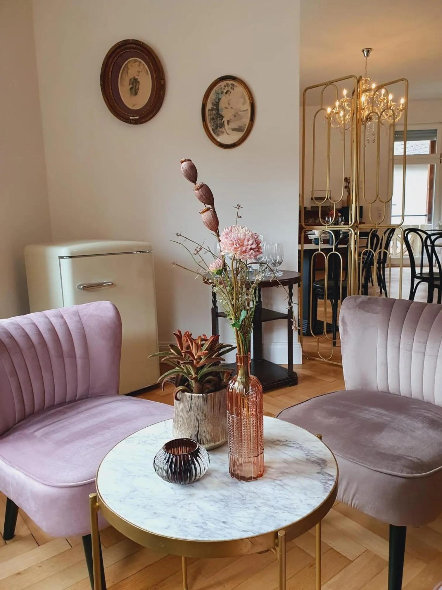 Communal lounge/ TV room in Boutique Hotel Villa Horbach