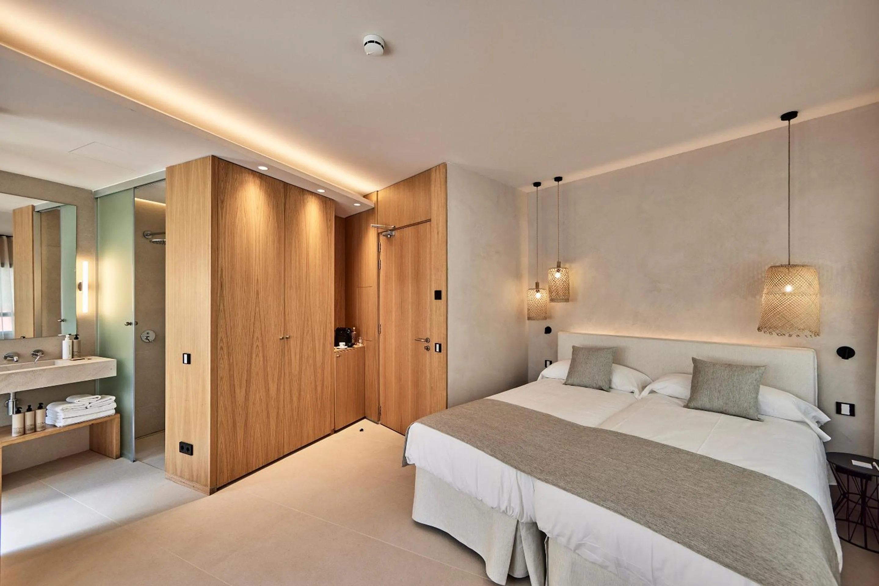 Photo of the whole room, Bed in JOE'S GOMILA BOUTIQUE HOTEL