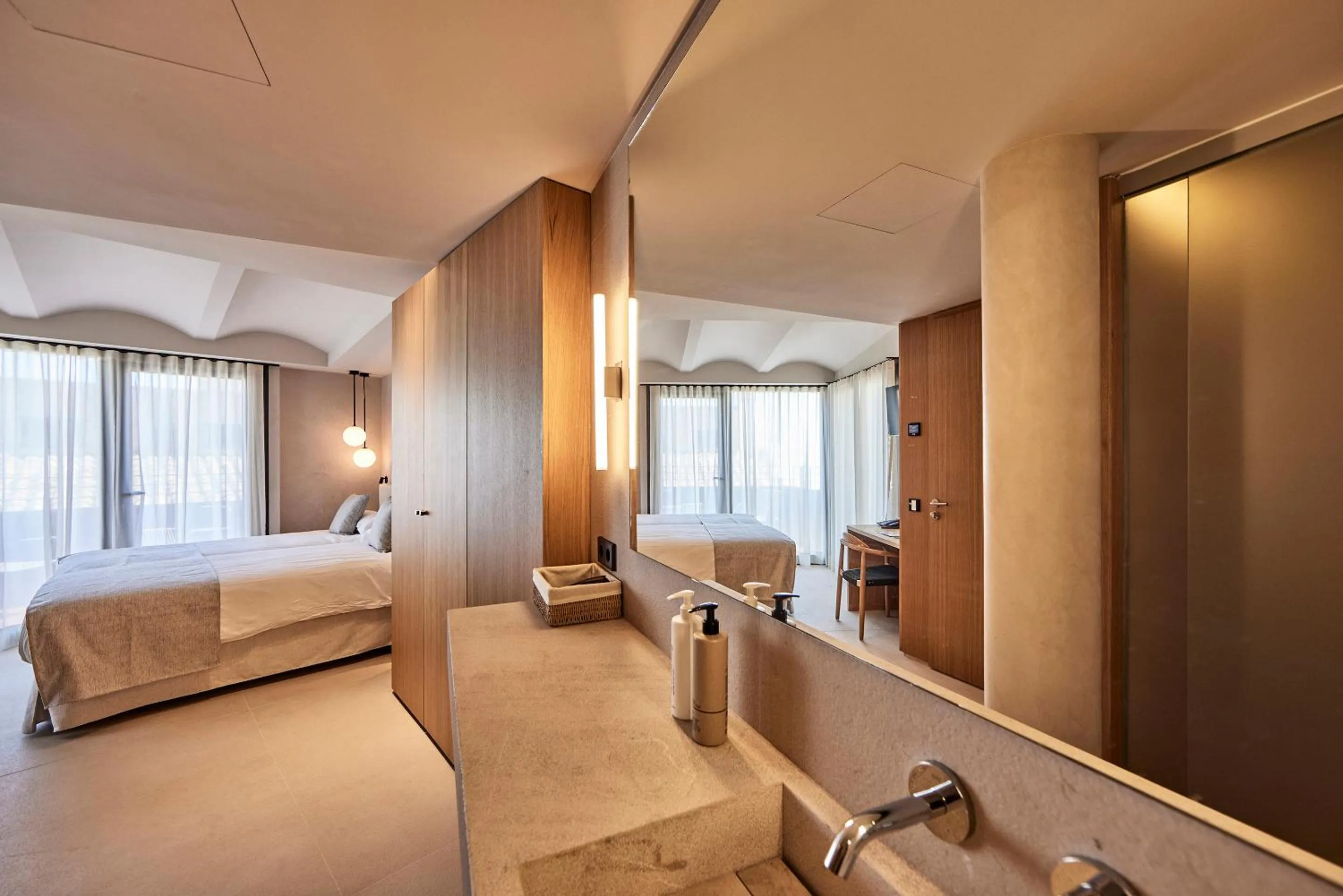 Photo of the whole room, Bed in JOE'S GOMILA BOUTIQUE HOTEL