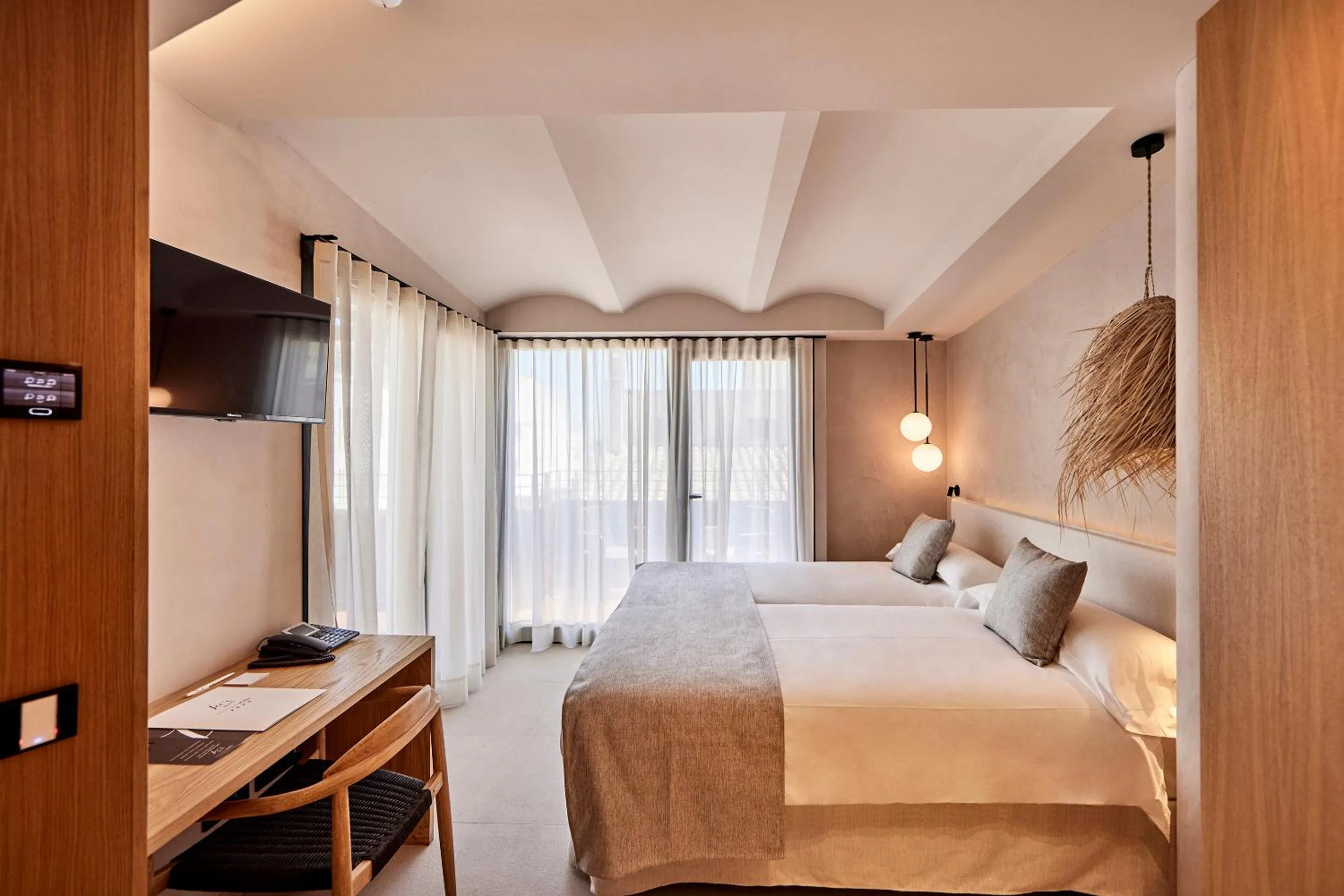 Photo of the whole room, Bed in JOE'S GOMILA BOUTIQUE HOTEL