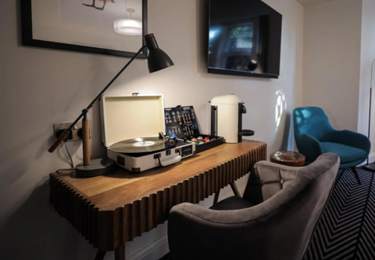 Coffee/tea facilities in Boutique 50