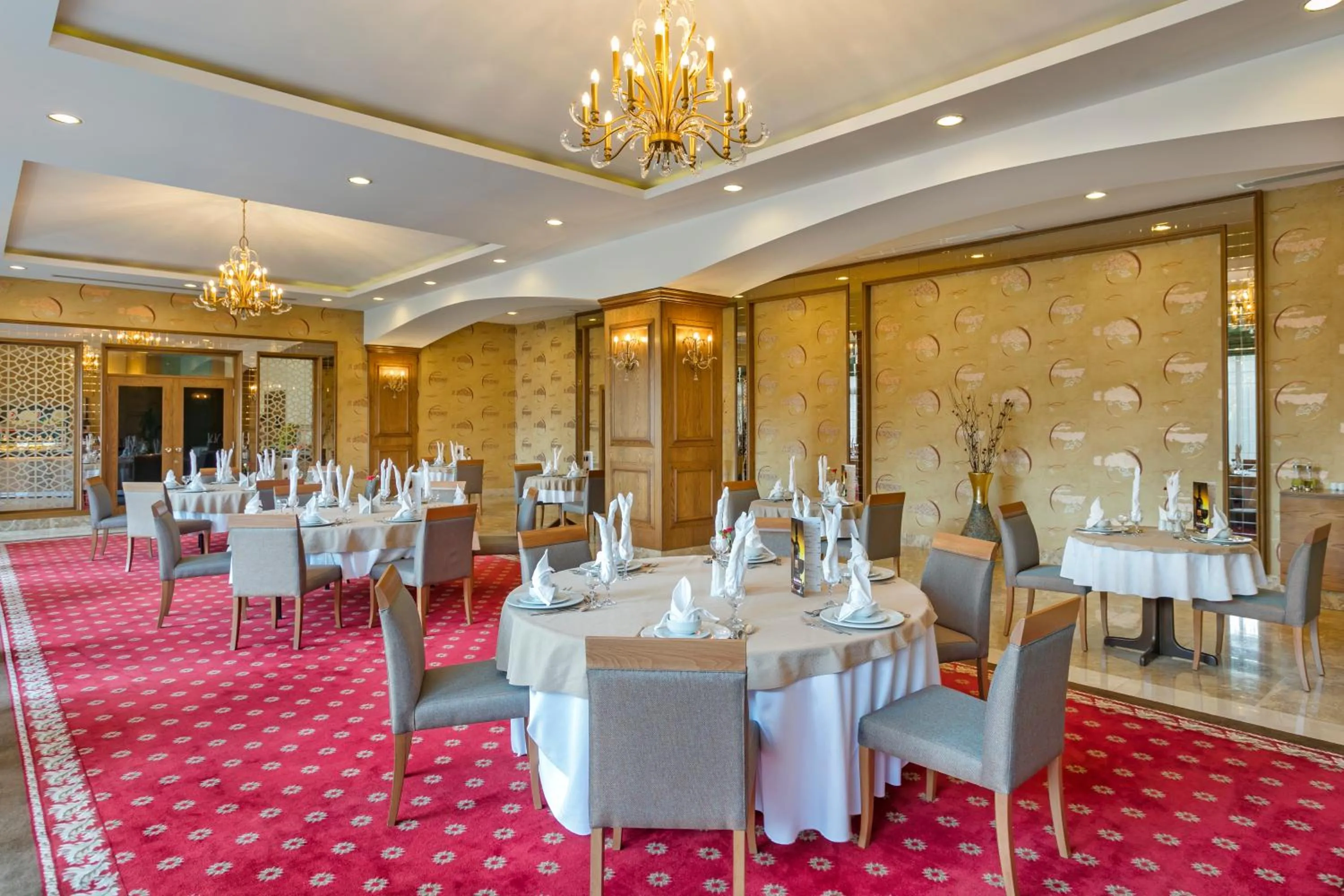 Restaurant/places to eat in Özkaymak Select Resort