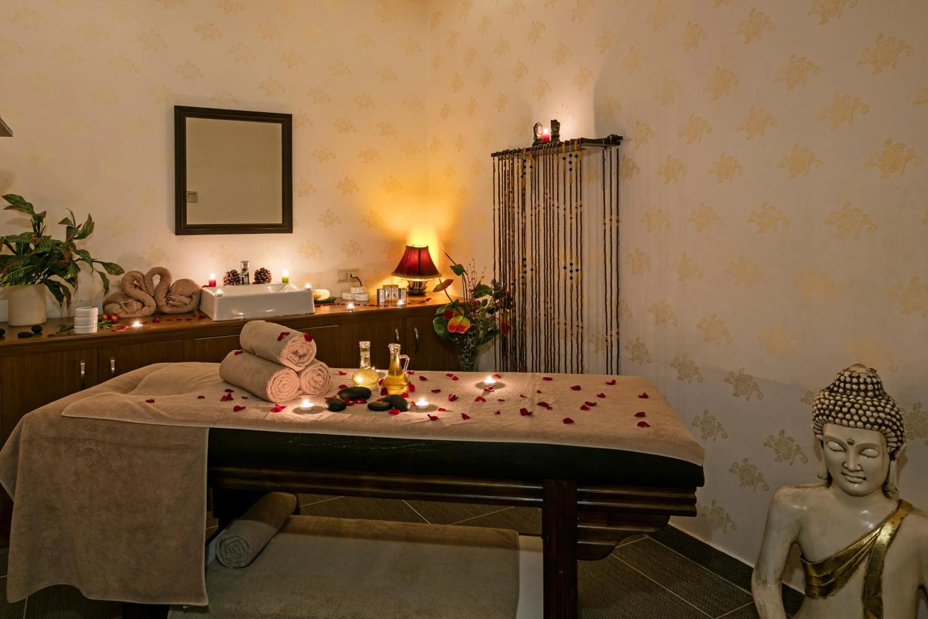 Spa and wellness centre/facilities in Özkaymak Select Resort