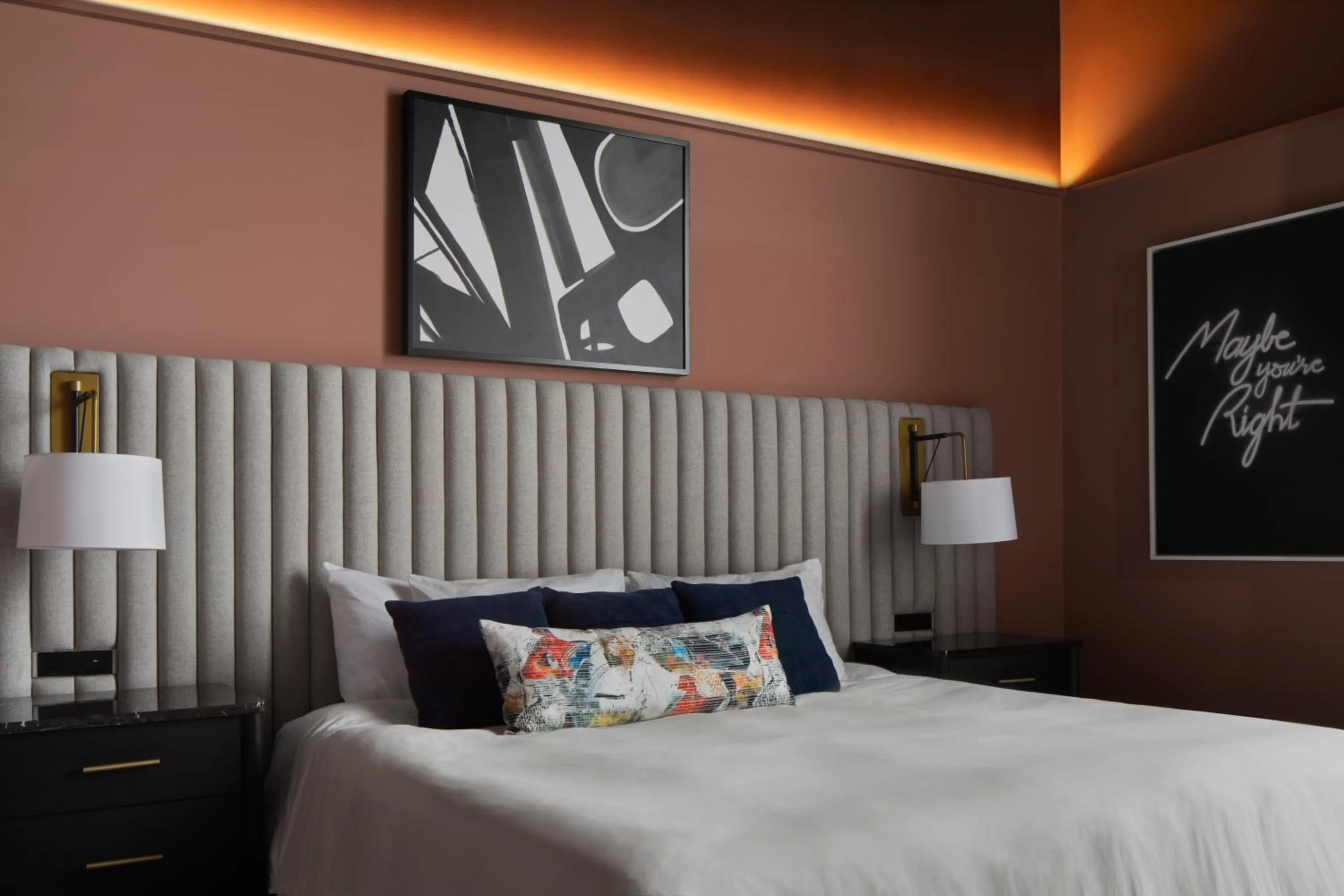 Bedroom, Bed in Kinn Guesthouse Downtown