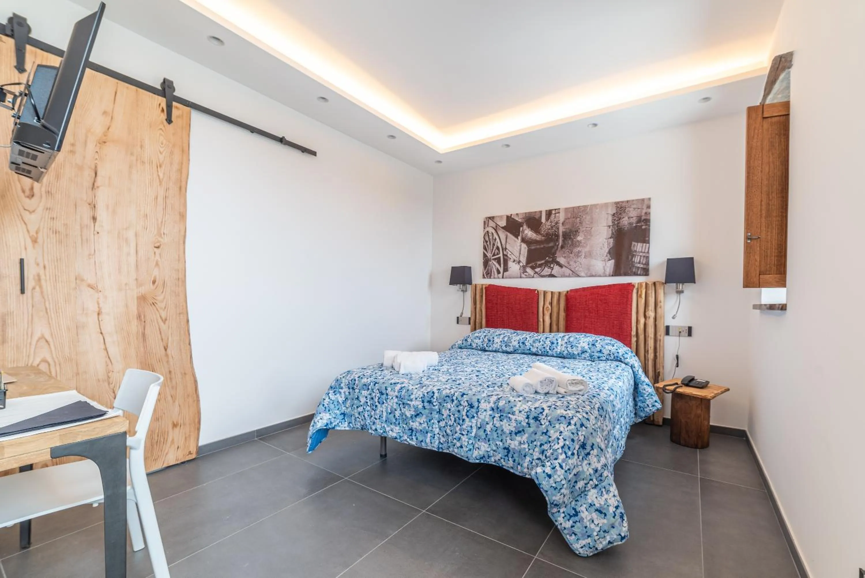 Photo of the whole room, Bed in Antichi Orti del Sole