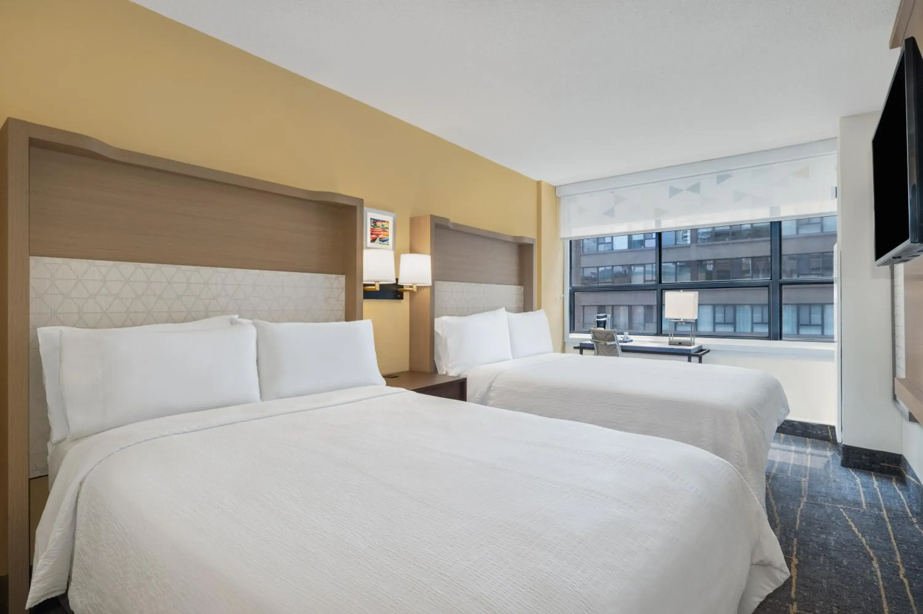 Bed in Holiday Inn Toronto Downtown Centre by IHG Bed in Holiday Inn Toronto Downtown Centre by IHG