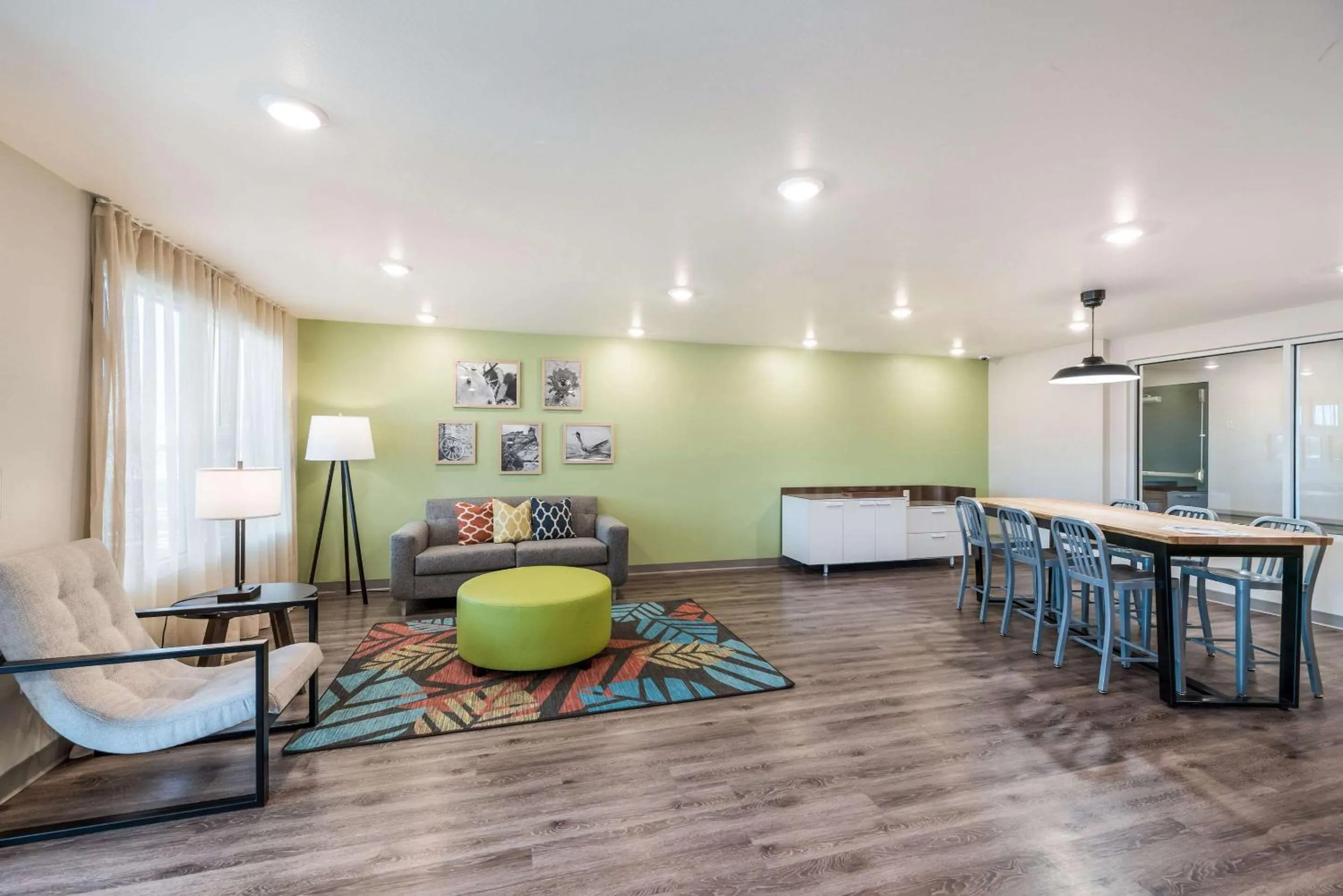 Lobby or reception in WoodSpring Suites Tucson-South