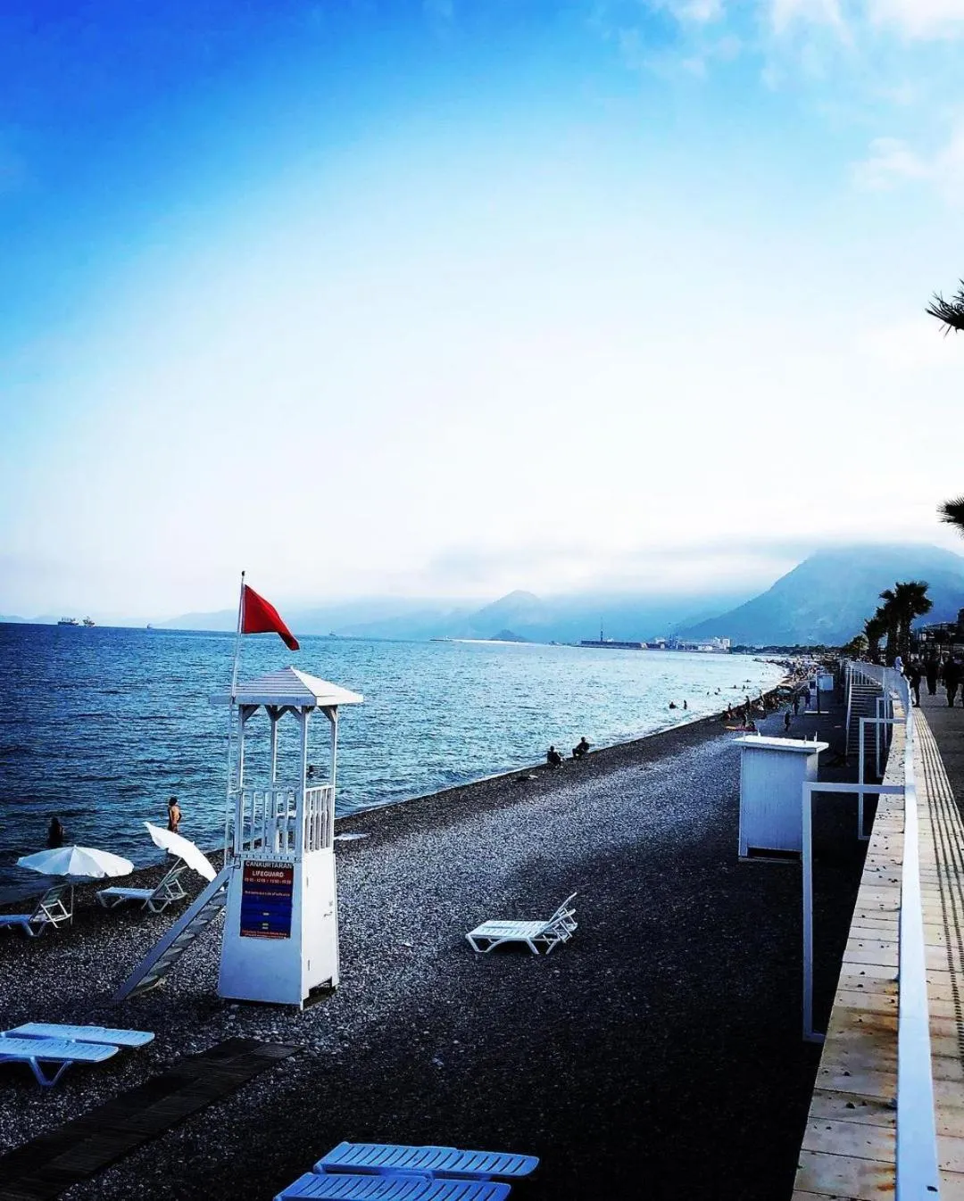 Beach in Ada APART&HOTEL