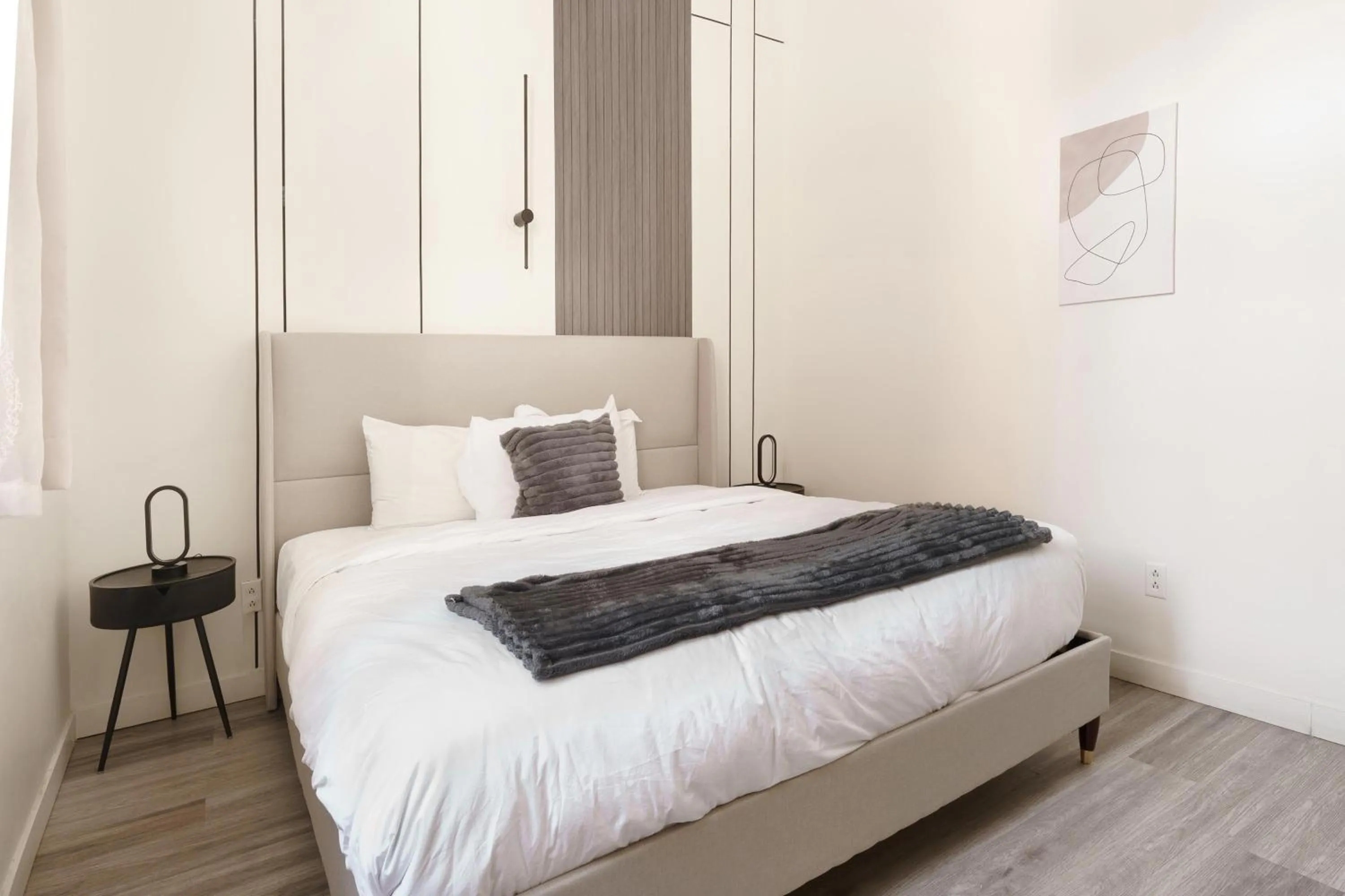 Bed in Hotel Auberge Manoir Ville Marie