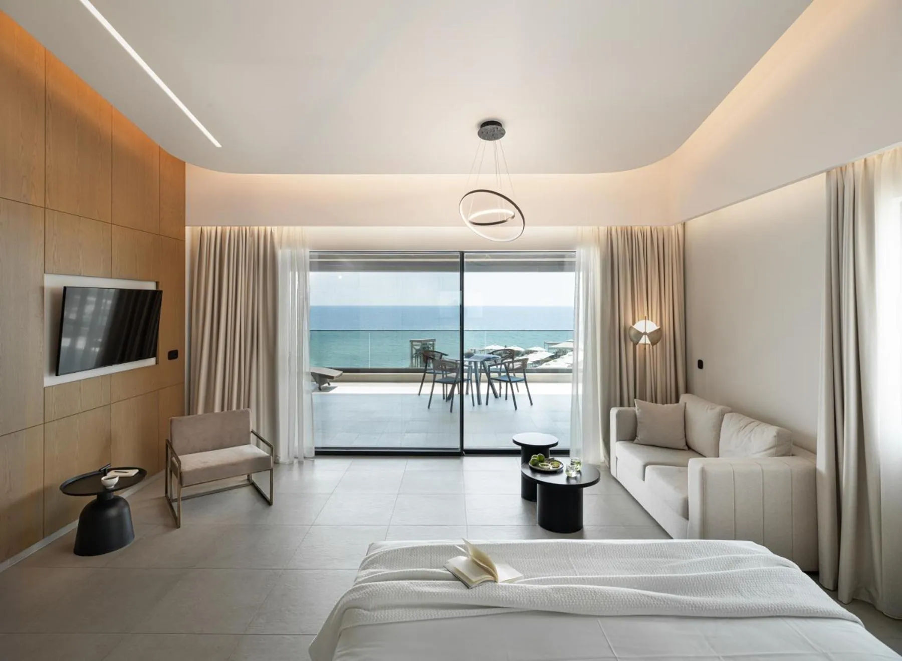Sea view, Bed in Anasa Luxury Resort