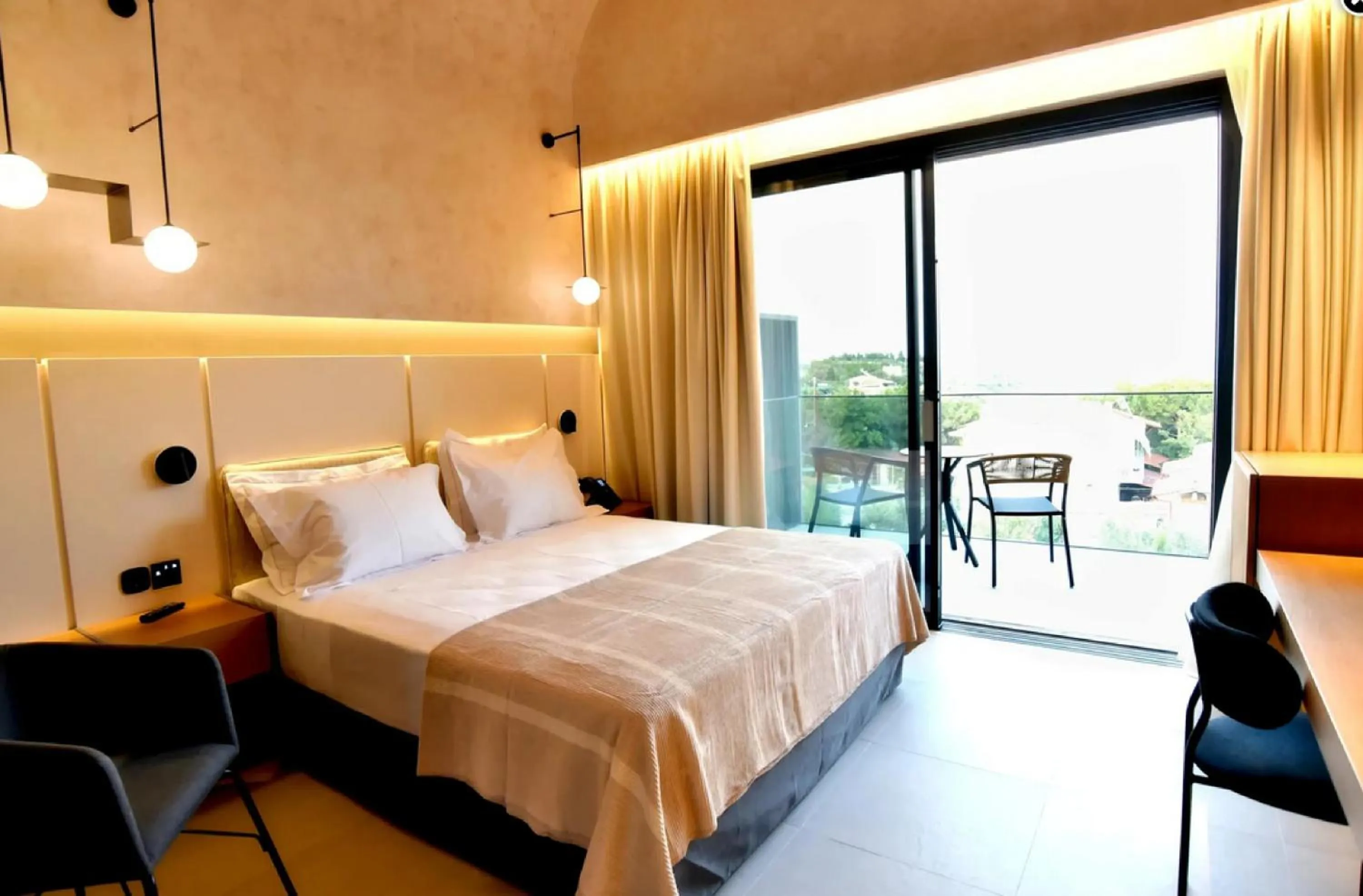 Photo of the whole room, Bed in Anasa Luxury Resort