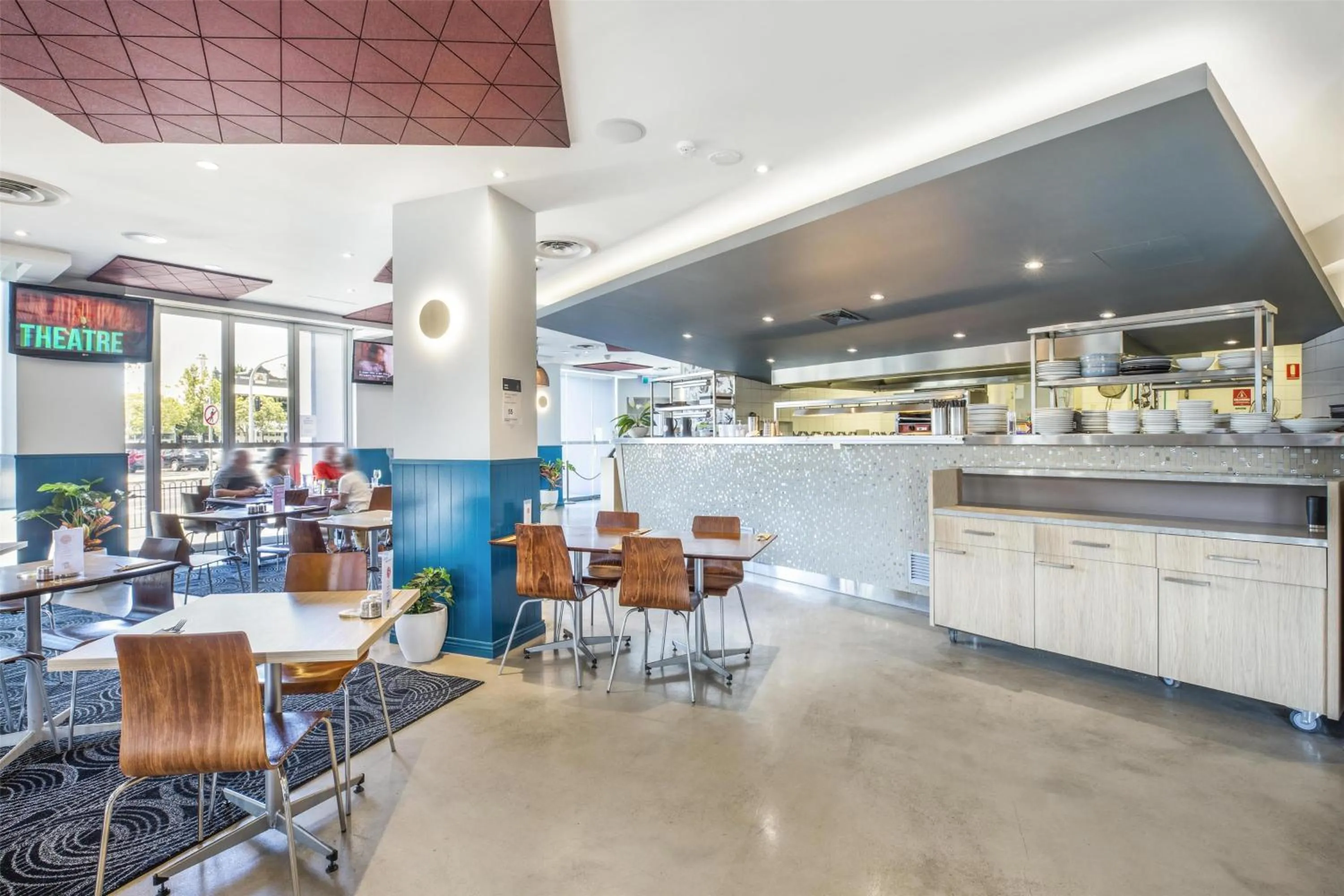 Restaurant/places to eat in Royal Hotel by Nightcap Social