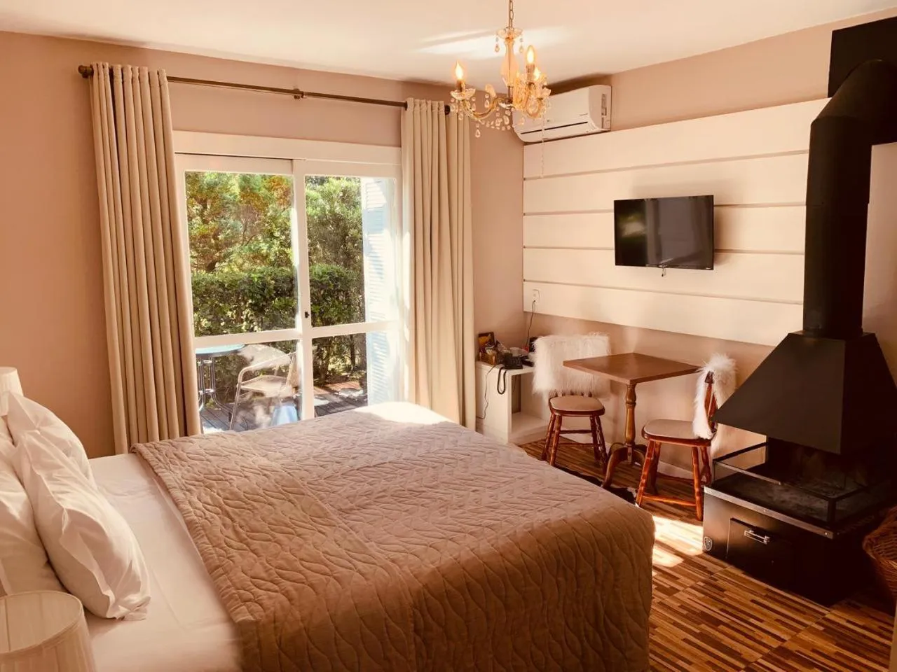 Bedroom, Bed in Pousada Quinta do Vale