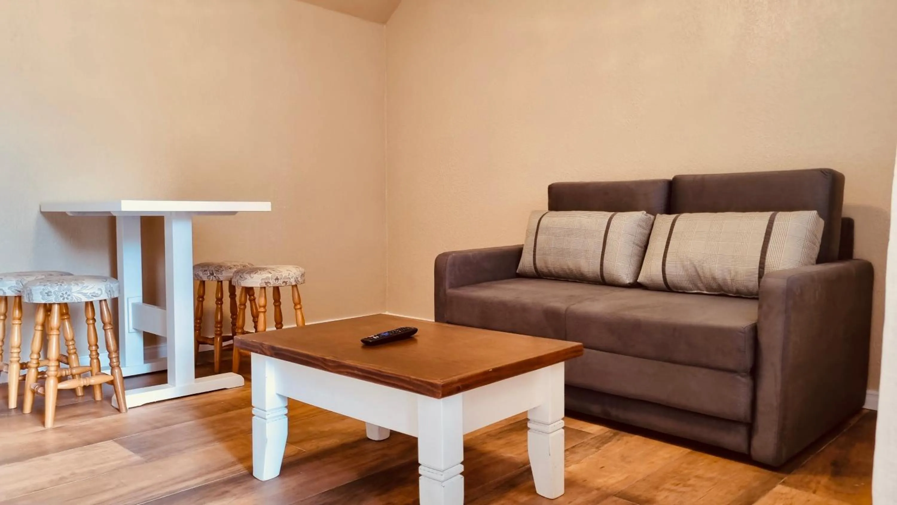 Seating area in Pousada Quinta do Vale