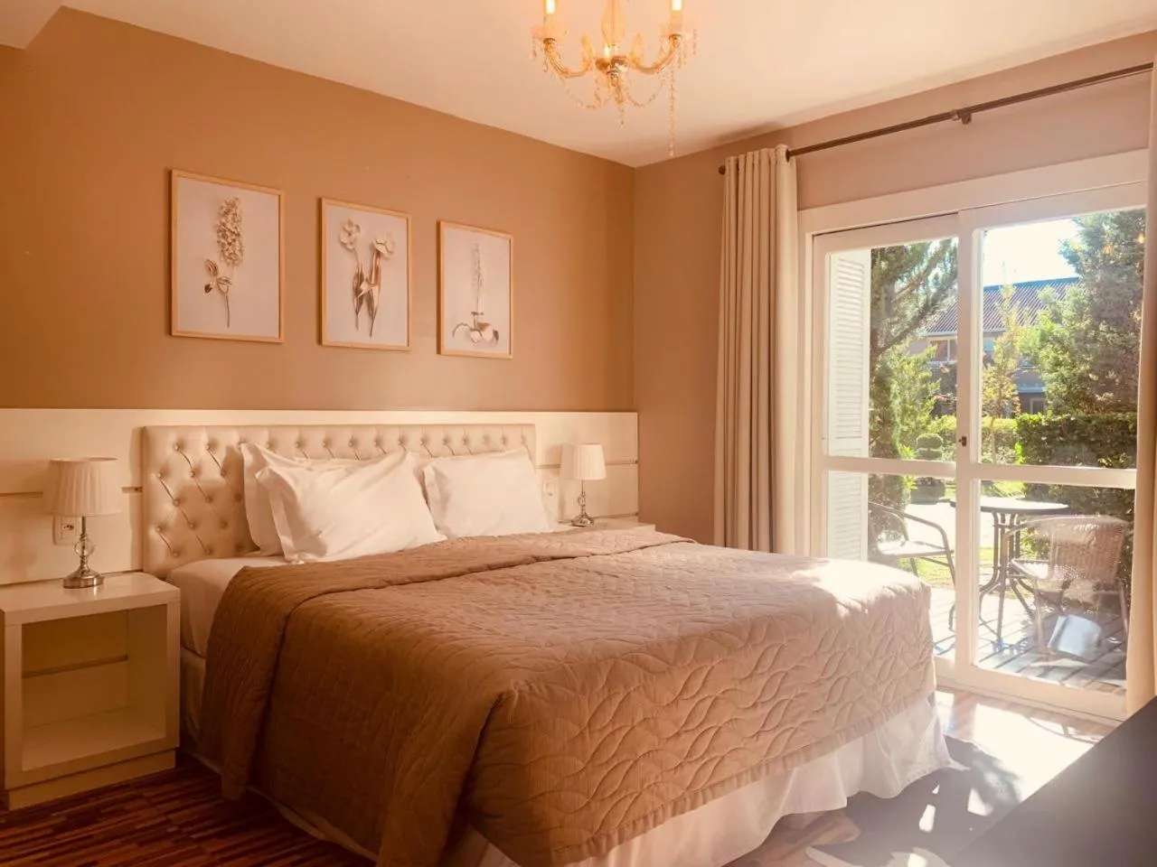 View (from property/room), Bed in Pousada Quinta do Vale