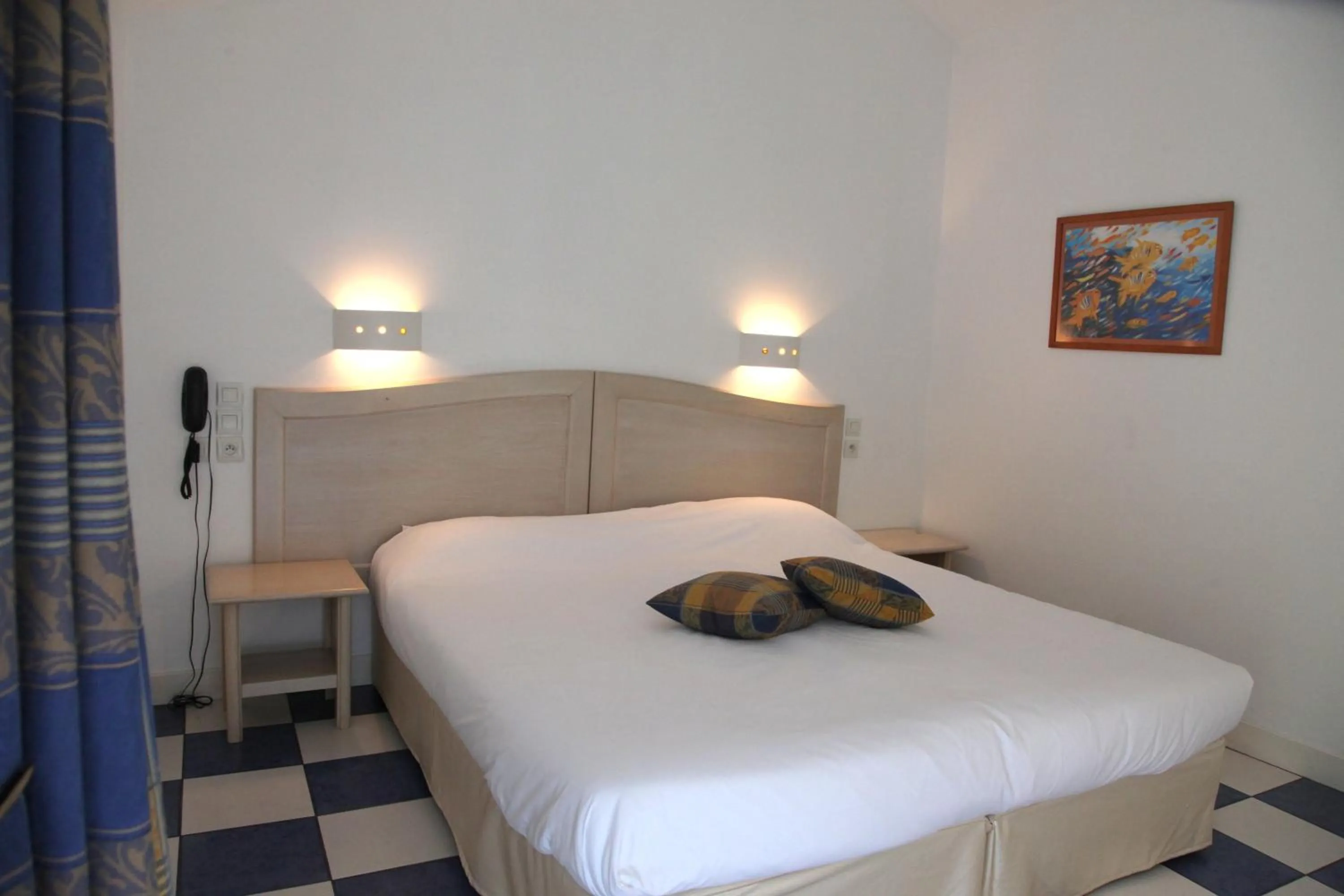 Bedroom, Bed in Le Continental