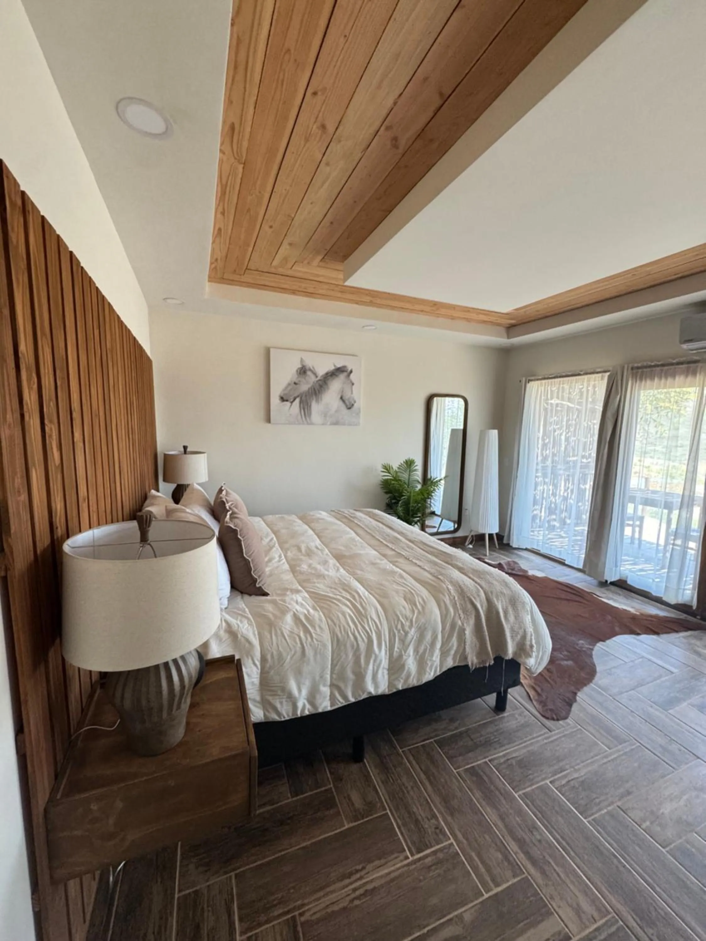 Bedroom, Bed in Maple Resort