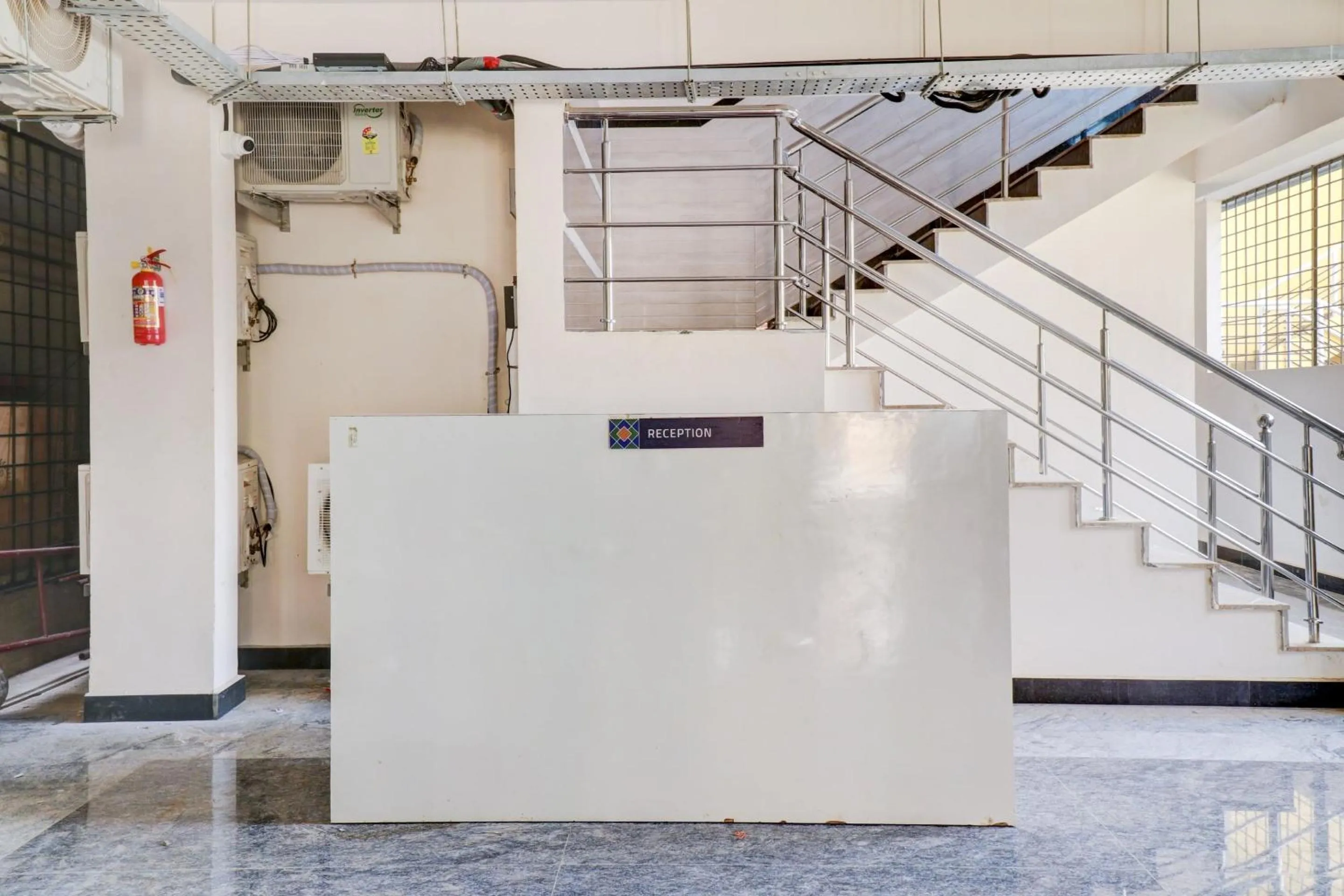 Lobby or reception in Hotel O Elite Lifestyle Red Rose Near 7d Voyage