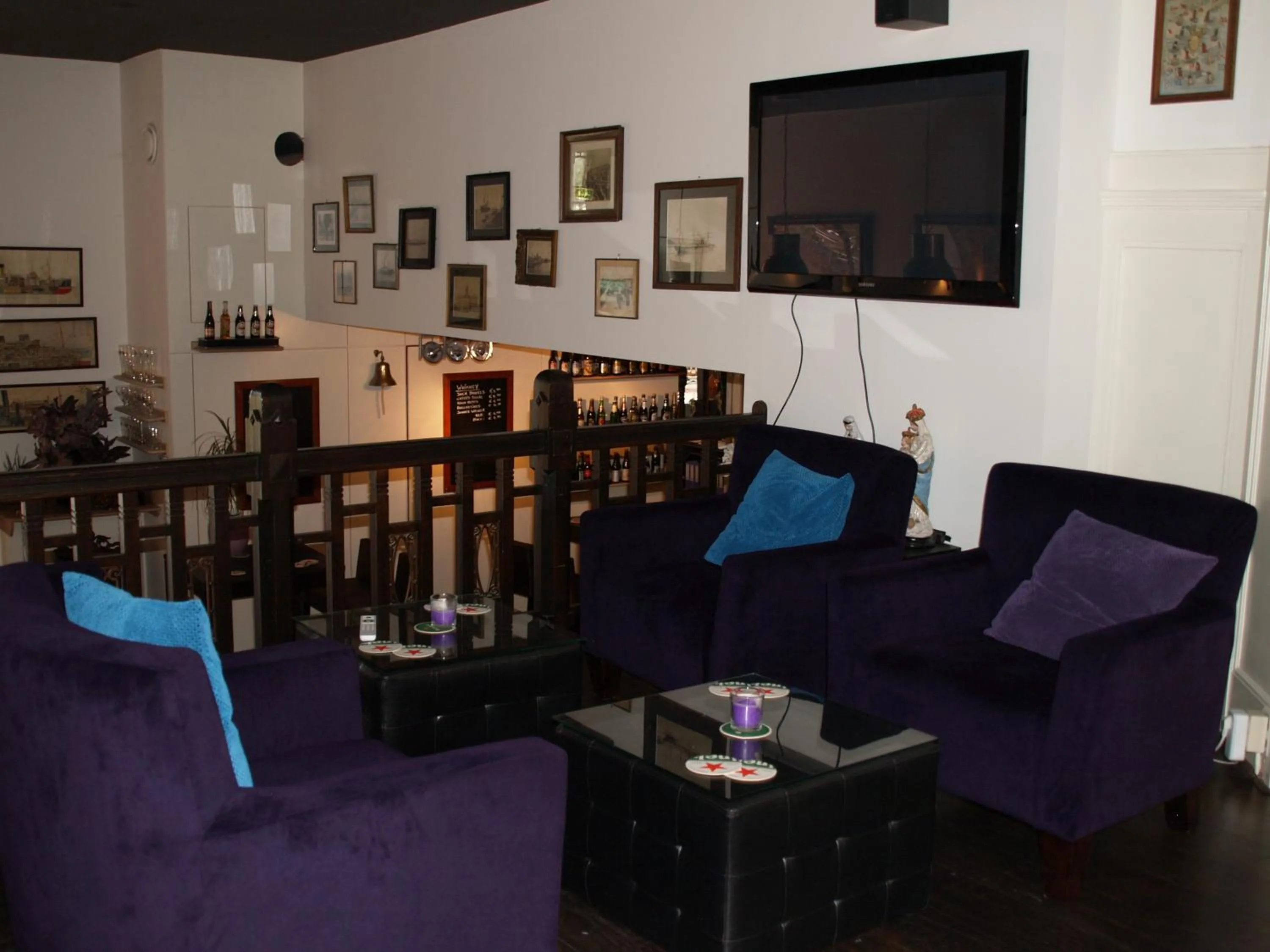 Seating area in Hotel Santa Maria