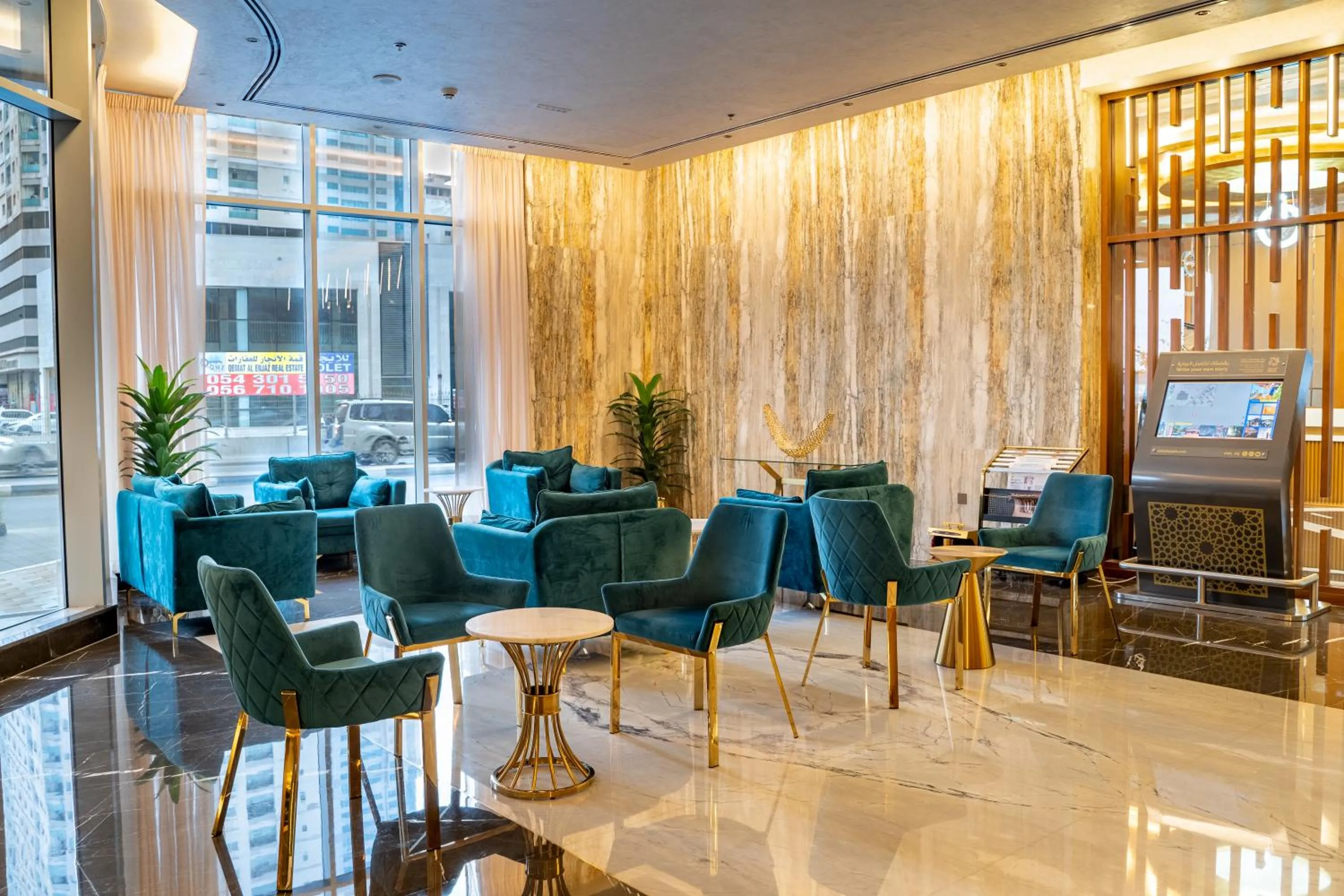 Lobby or reception in Luxe Grand Hotel Apartments