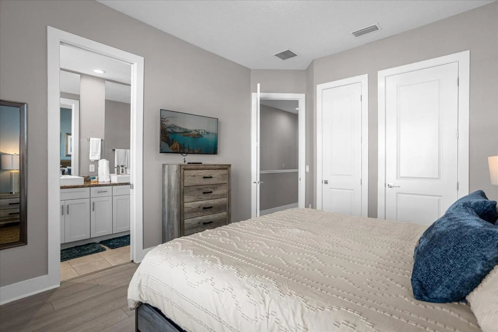 Bedroom, Bed in Magical Vacation Home 3 min from Disney