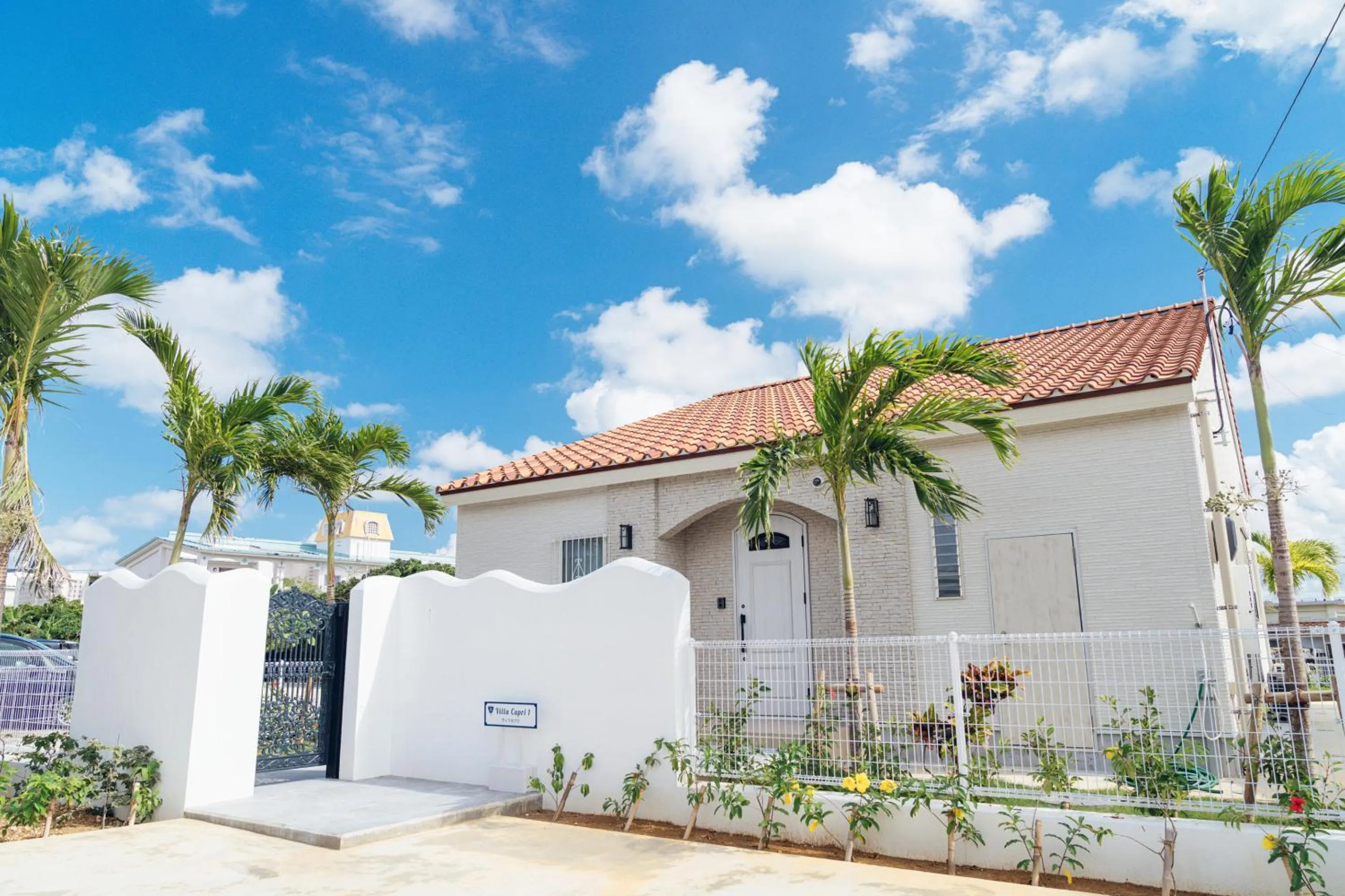Property building in Villa Capri Miyakojima