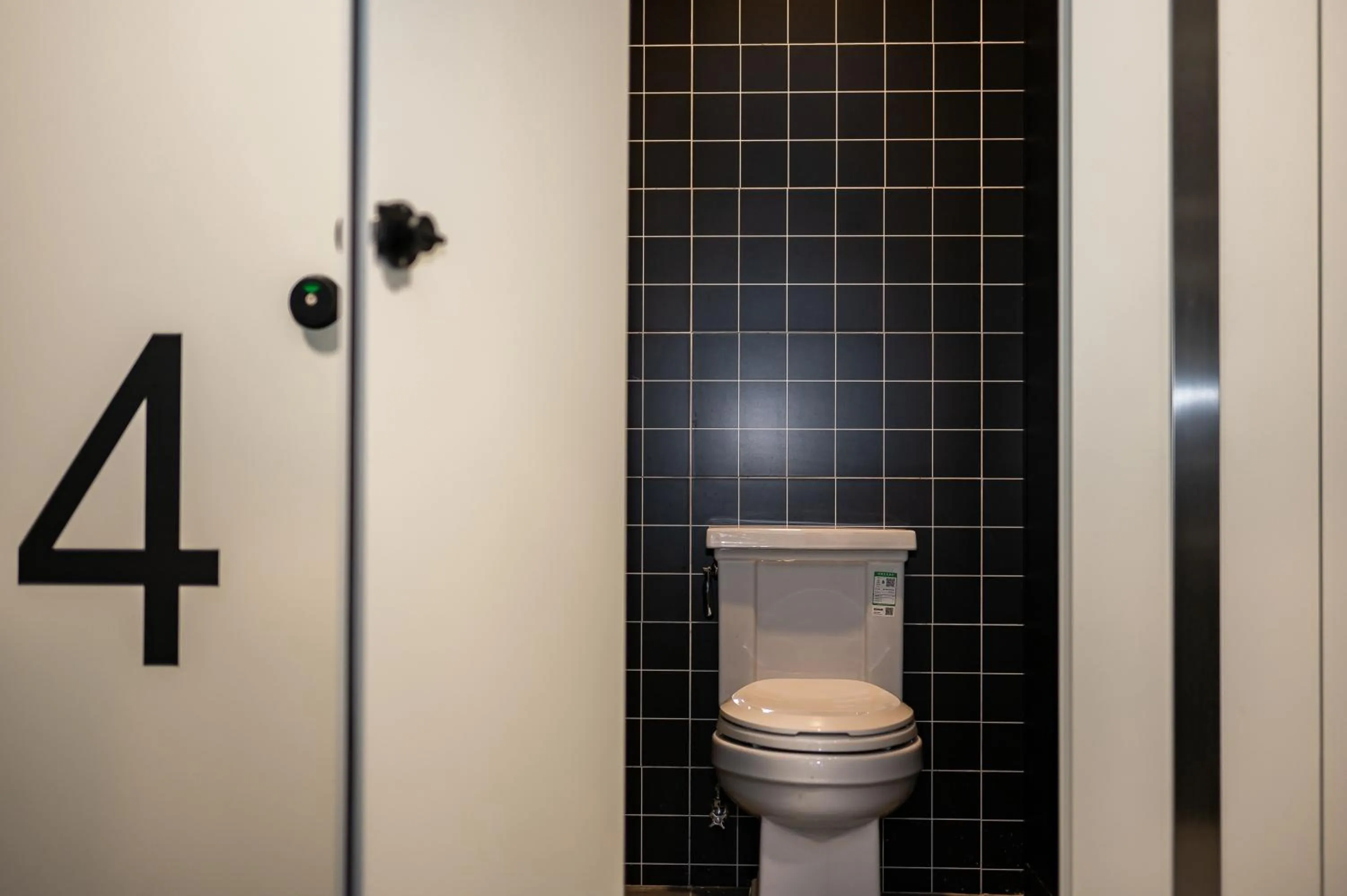 Bathroom in Dayin International Youth Hostel - East Nanjing Road & People's Square & The Bund Branch