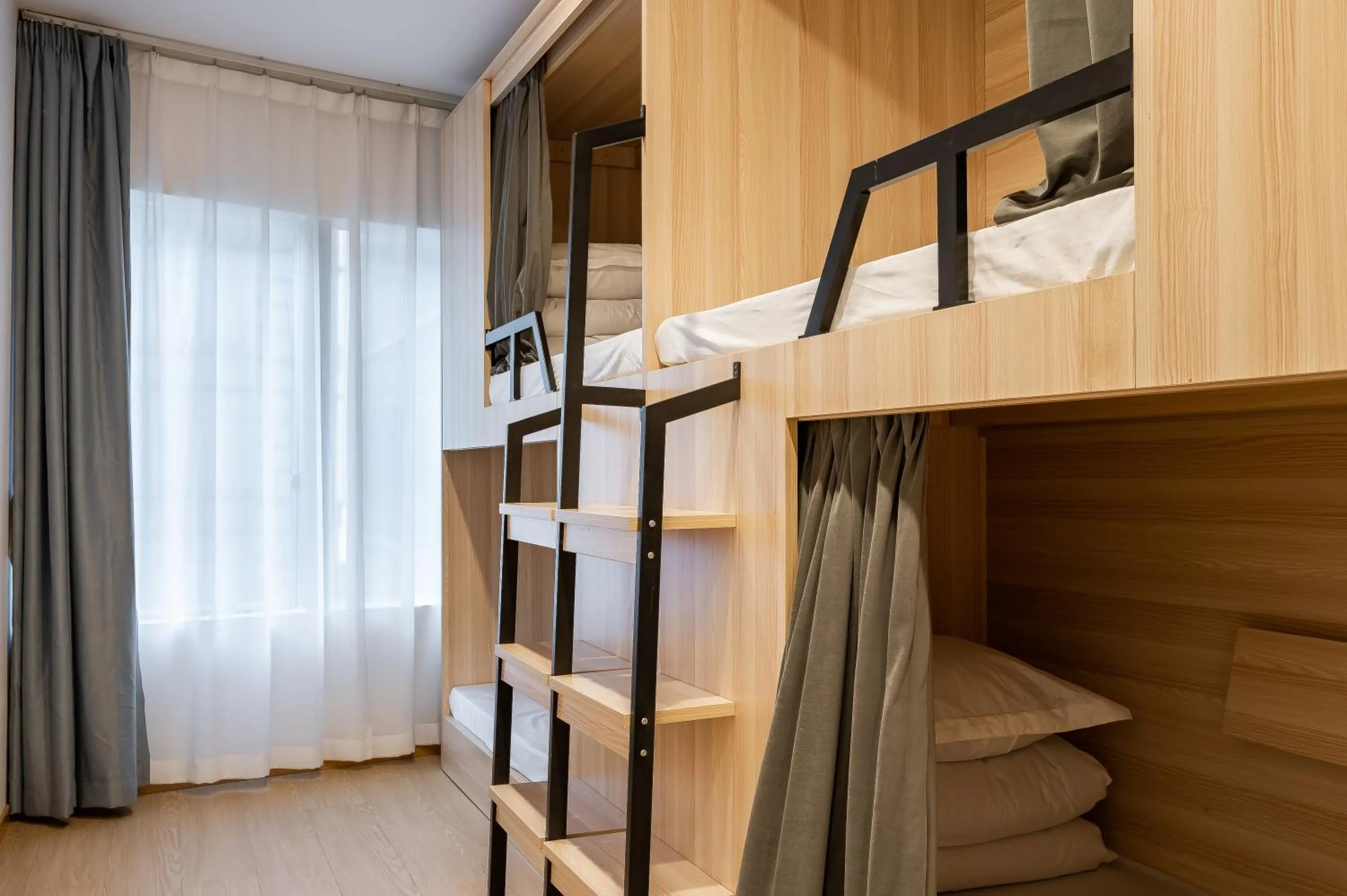 bunk bed, Bed in Dayin International Youth Hostel - East Nanjing Road & People's Square & The Bund Branch