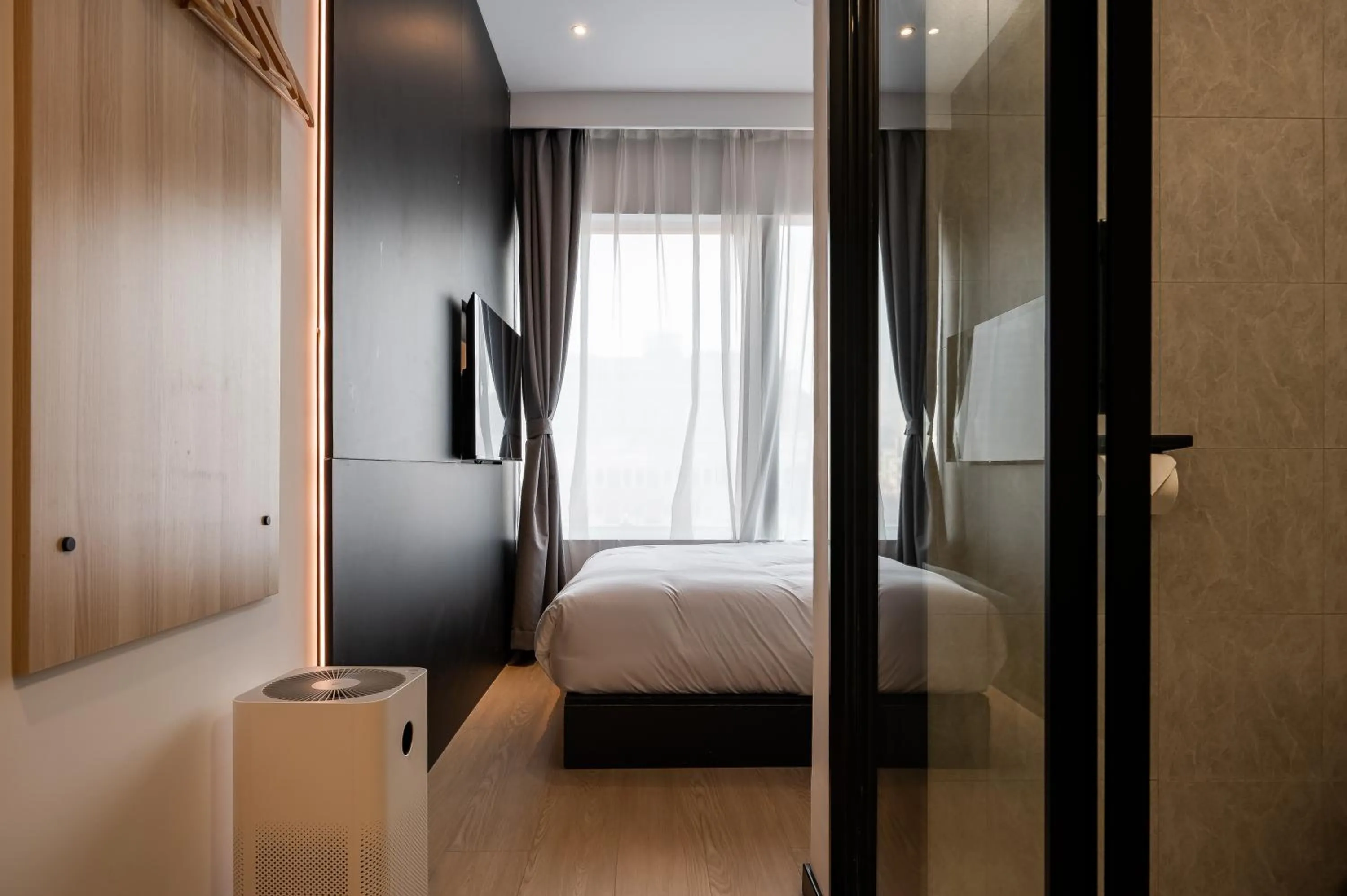 Photo of the whole room, Bed in Dayin International Youth Hostel - East Nanjing Road & People's Square & The Bund Branch