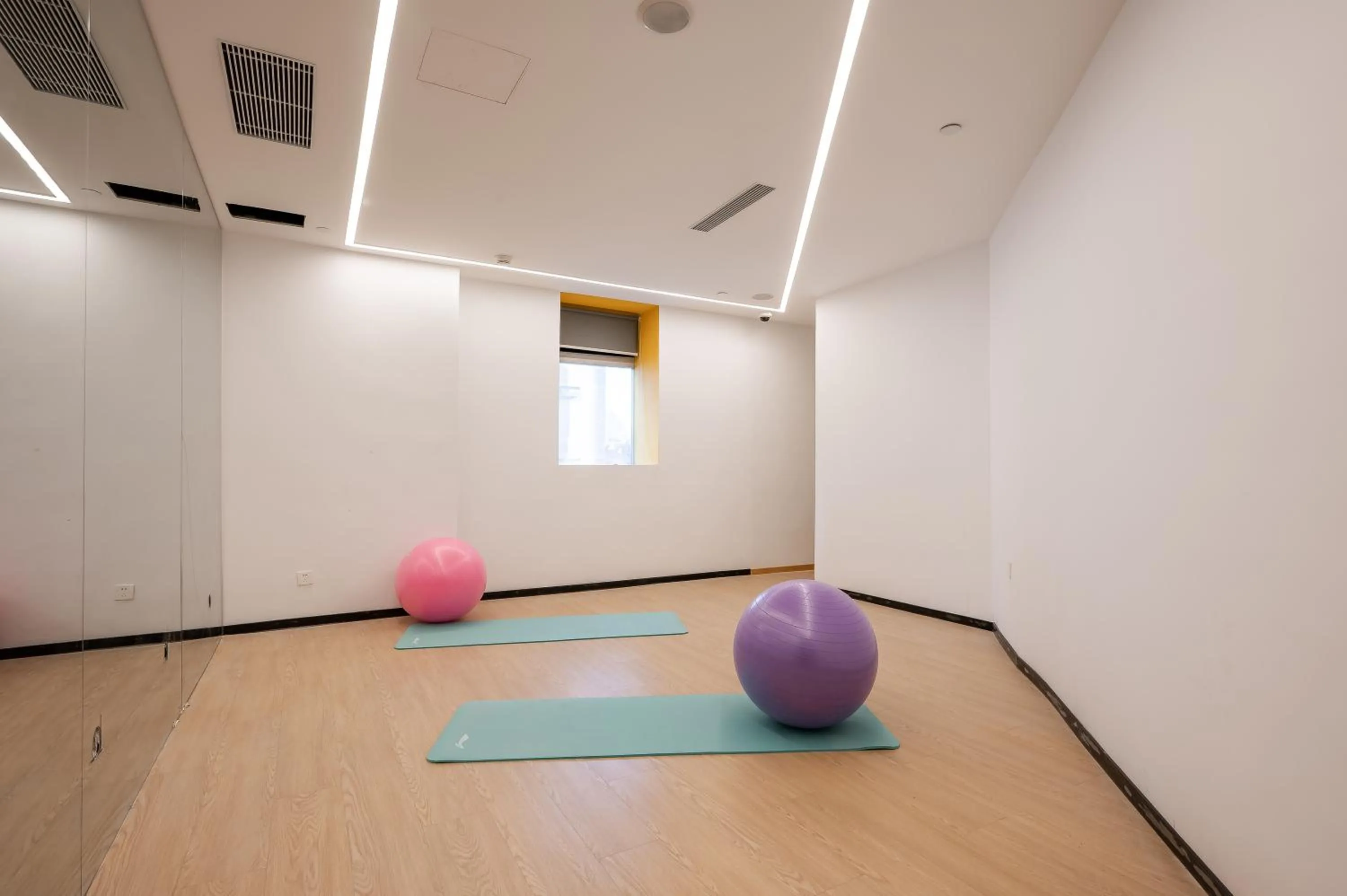 Fitness centre/facilities in Dayin International Youth Hostel - East Nanjing Road & People's Square & The Bund Branch