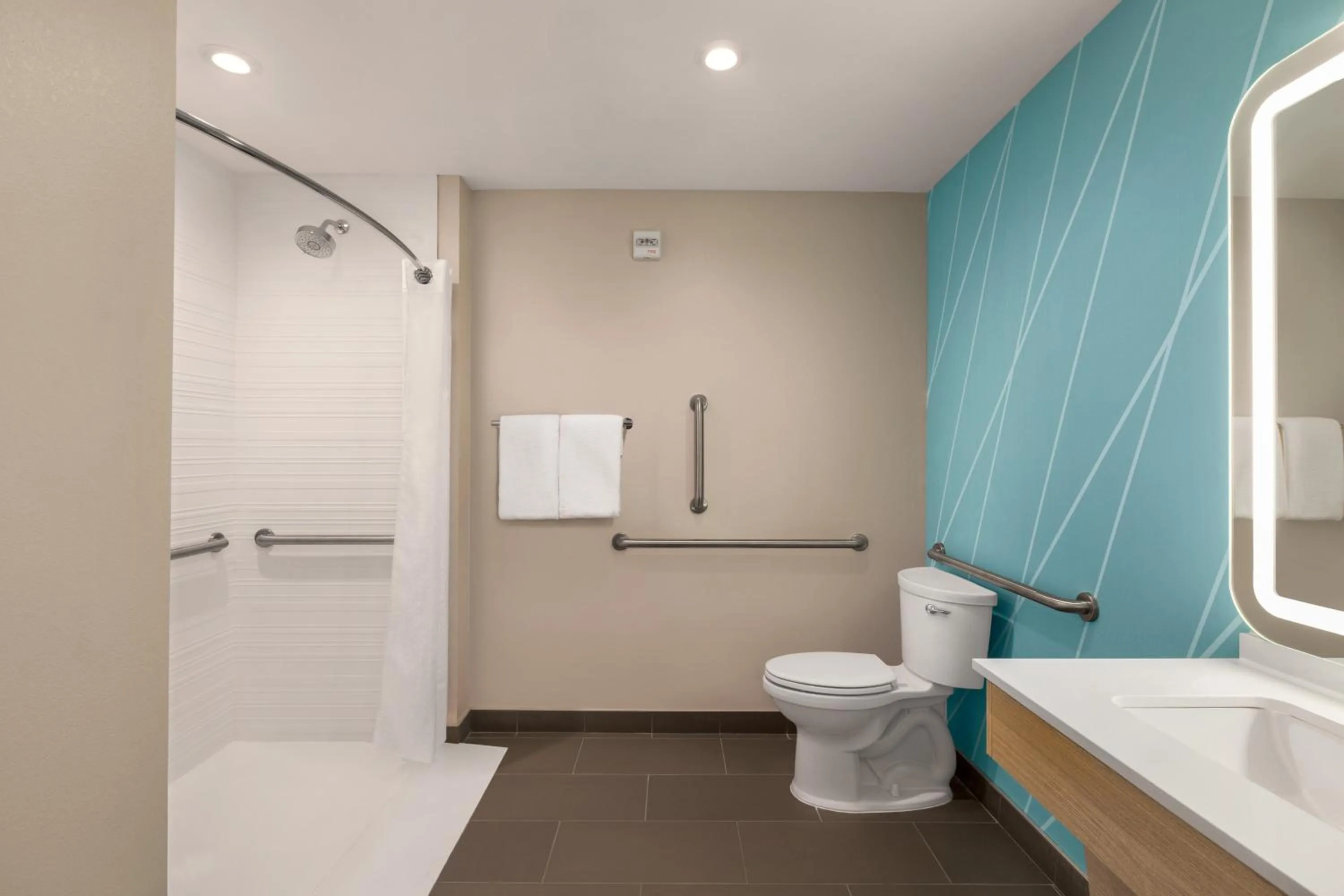 Bathroom in avid hotels - Memphis - Southaven by IHG