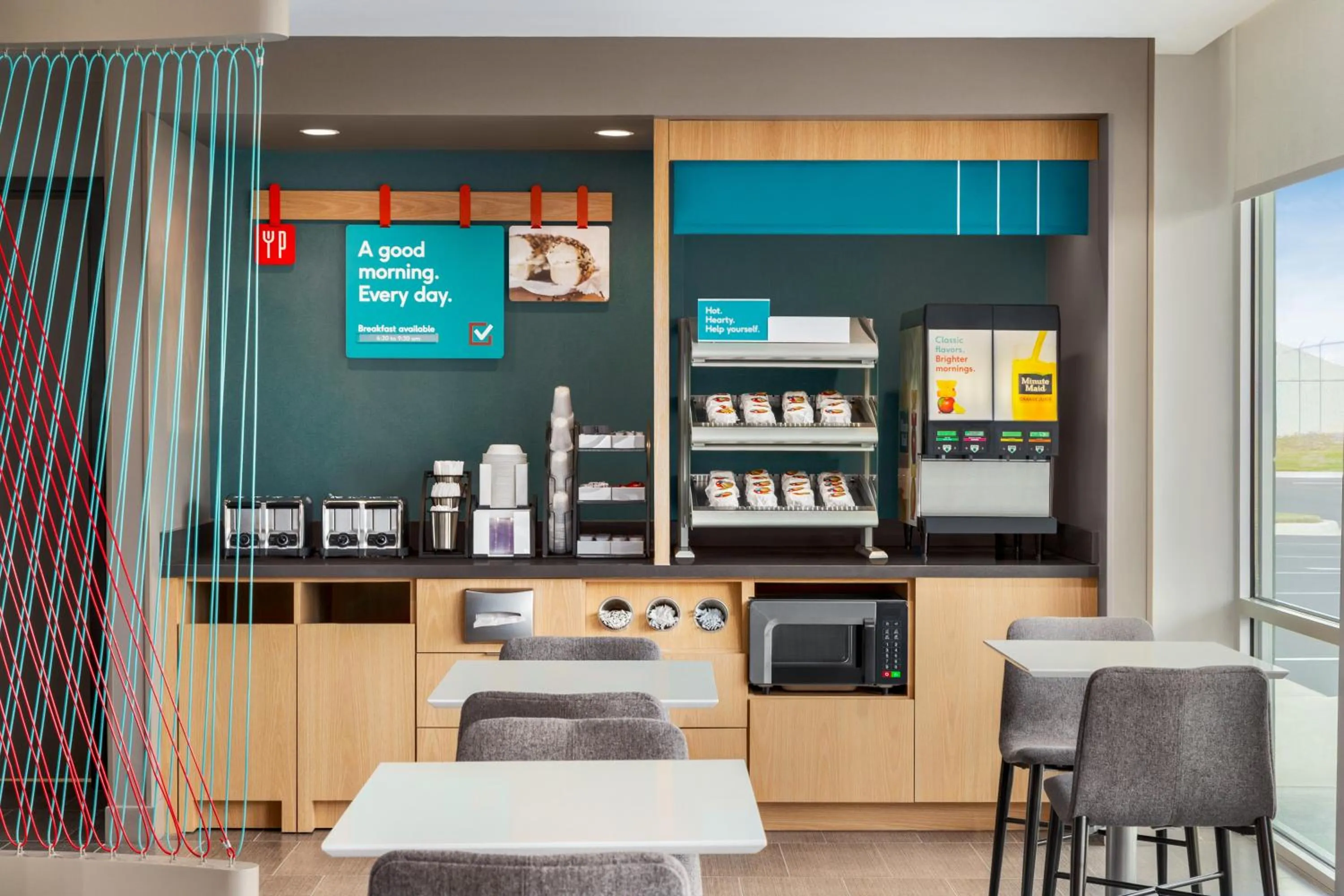 Breakfast in avid hotels - Memphis - Southaven by IHG