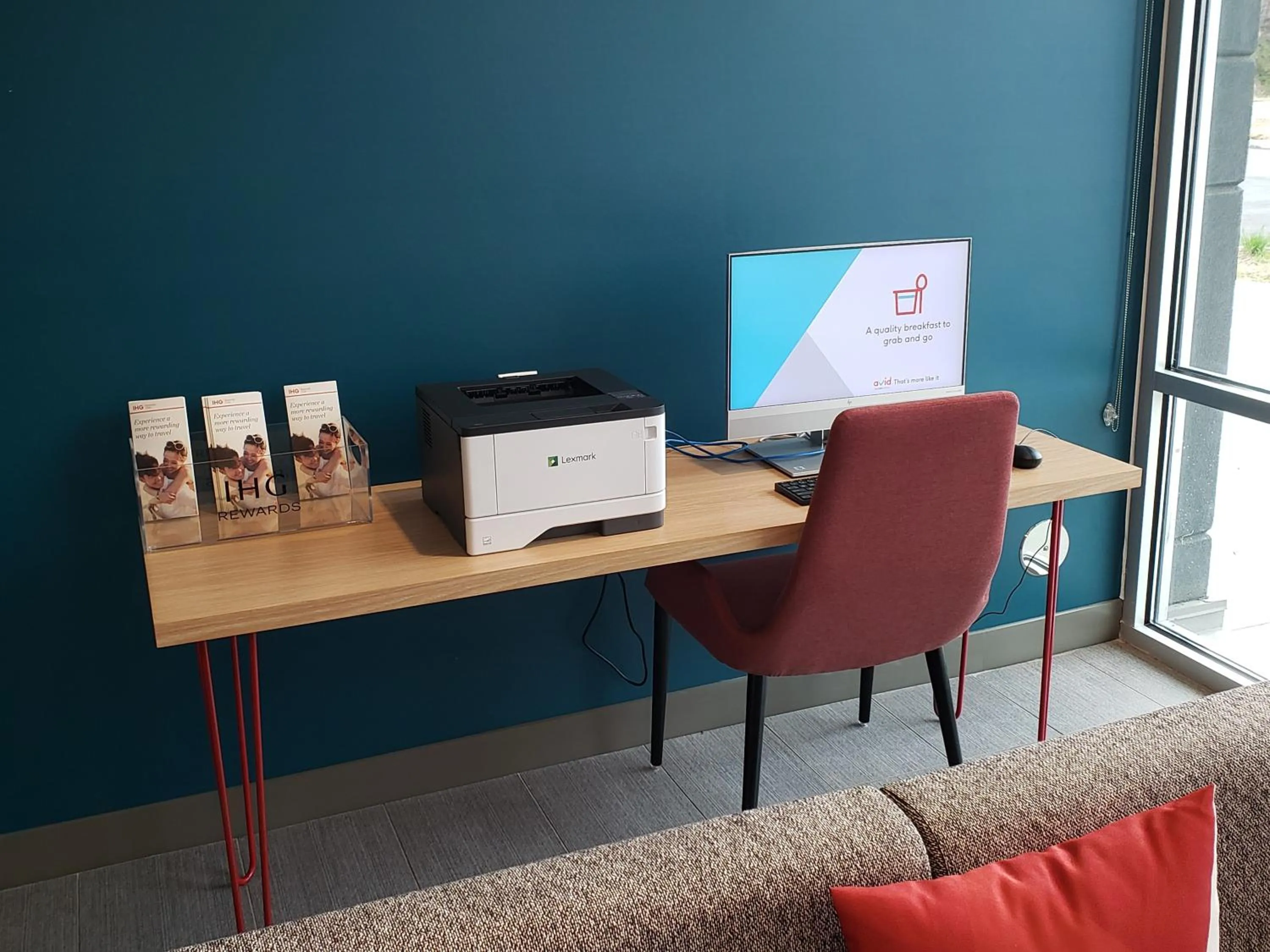 Business facilities in avid hotels - Salem by IHG