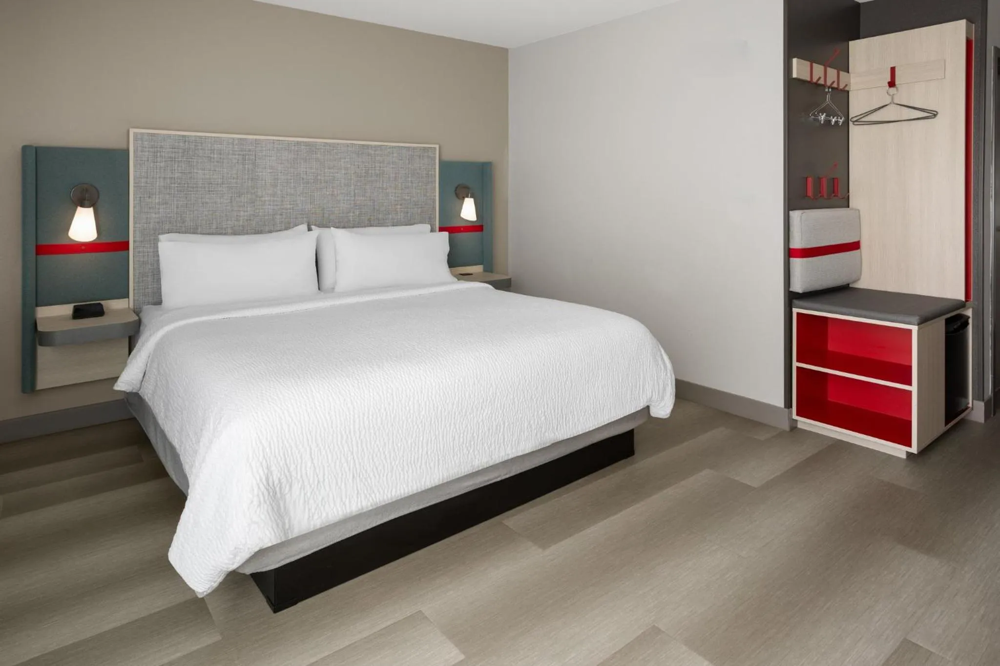 Photo of the whole room, Bed in avid hotels - Millsboro - Georgetown South by IHG