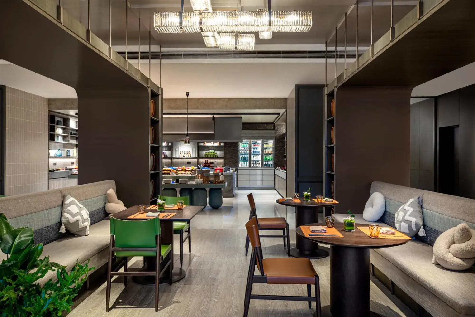 Restaurant/places to eat in Hotel Indigo Suzhou Yangcheng Lake by IHG Restaurant/places to eat in Hotel Indigo Suzhou Yangcheng Lake by IHG